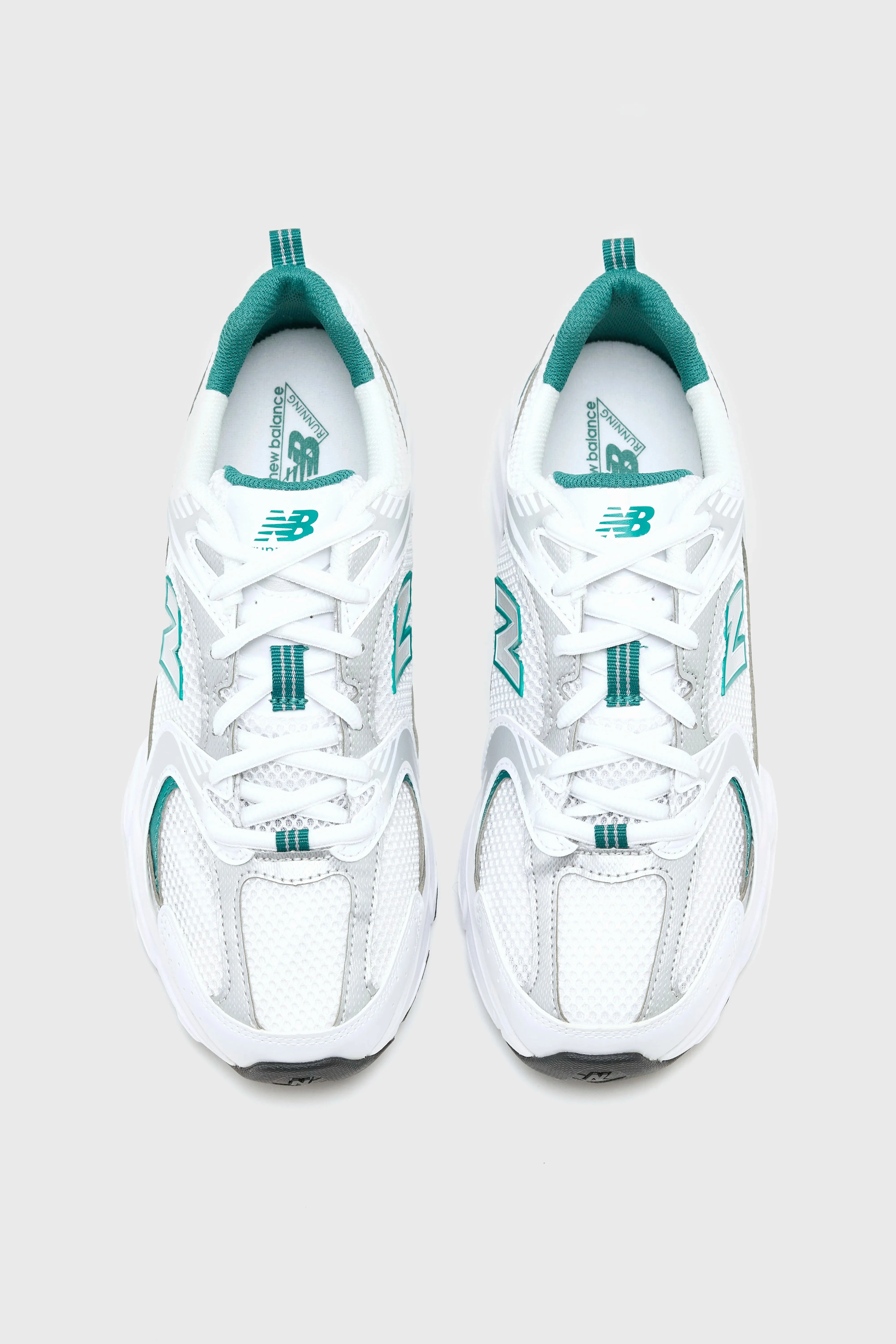 running for a way to stay free Grass - running 530 for Women (251 / W / WHITE)