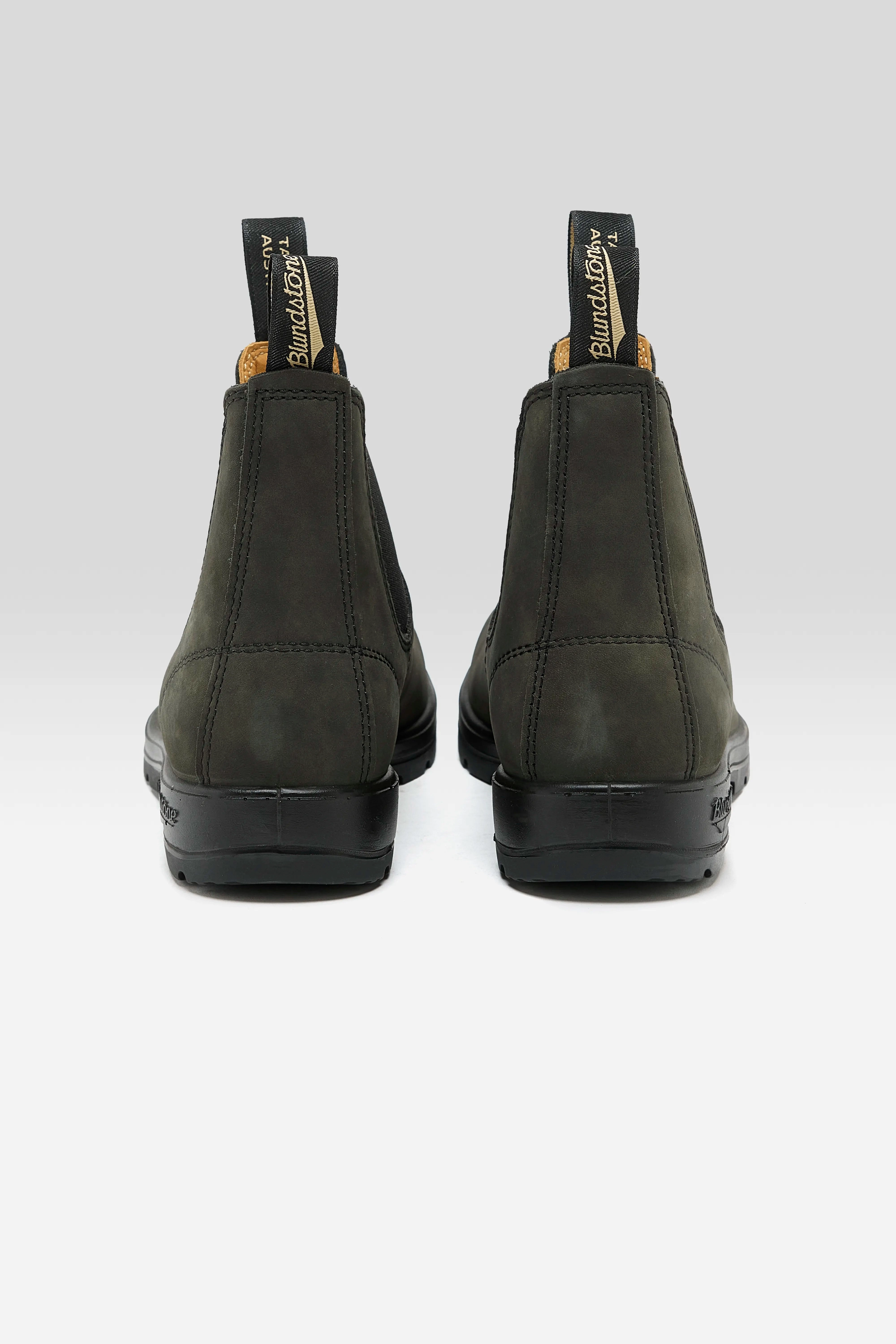 All-Purpose Style 587 Classic Chelsea Boots for Women  (252 / W / BLACK)