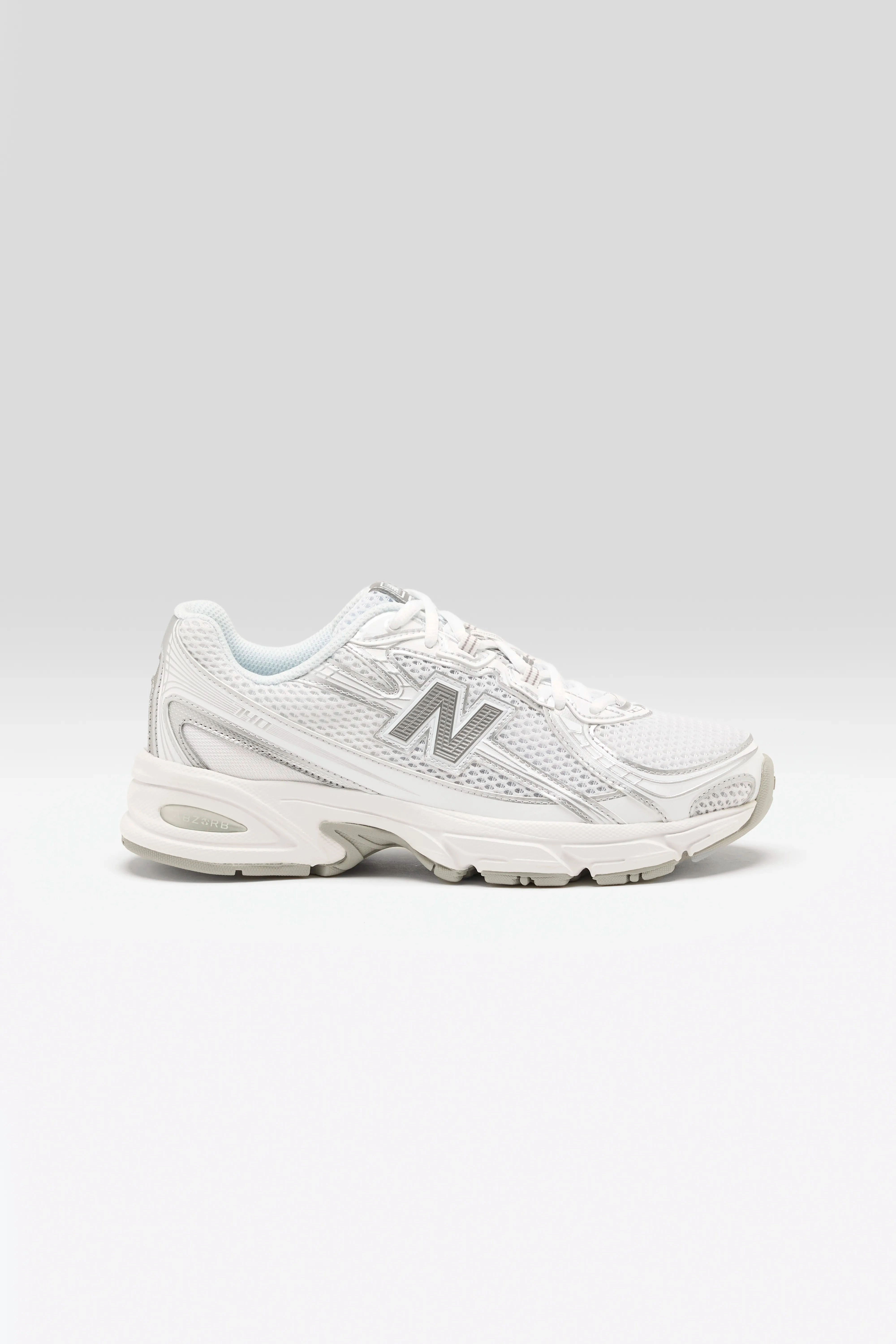 740 for Women   (251 / W / WHITE) Microfiber Overlays High Flexibility