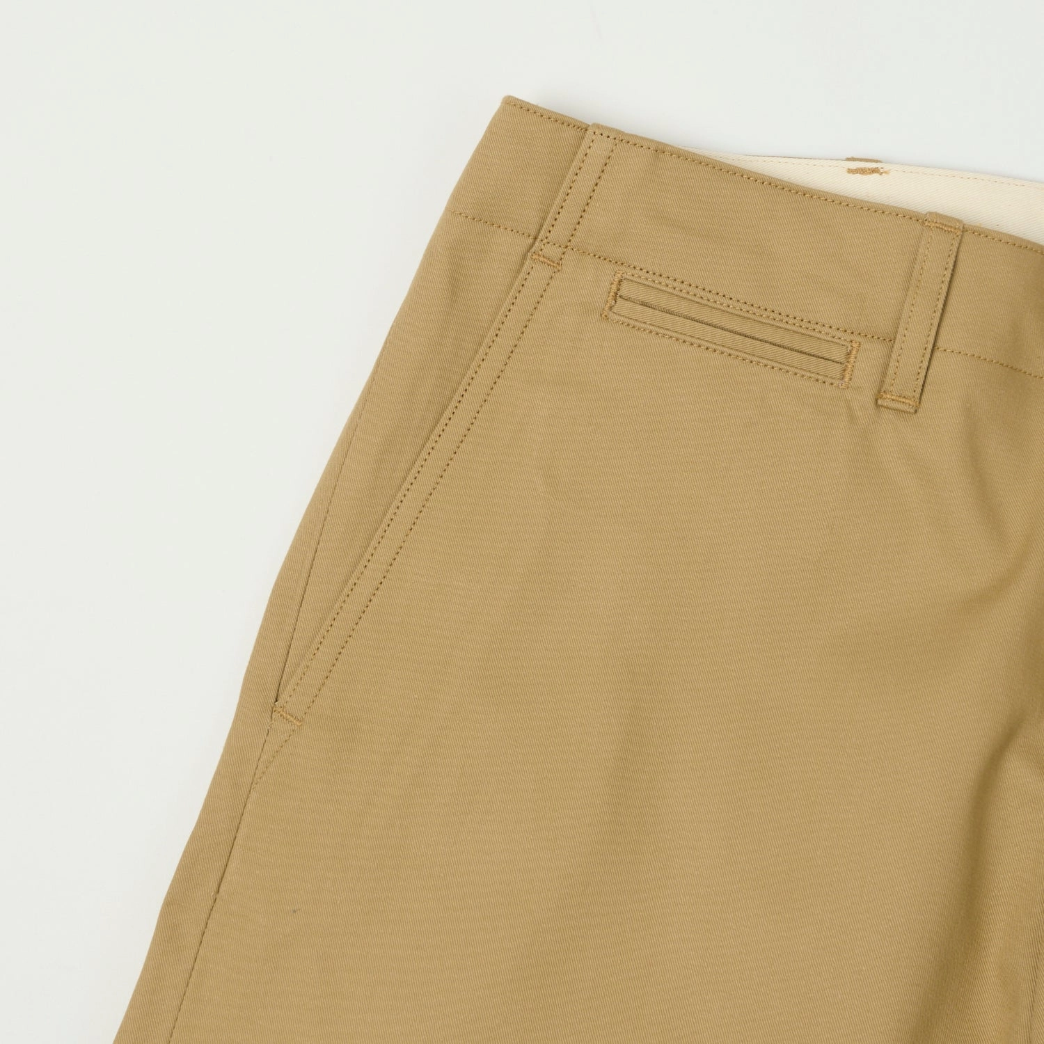 Neutral Look Classic Fit A Vontade Wide Fit Chino Trouser - Beige