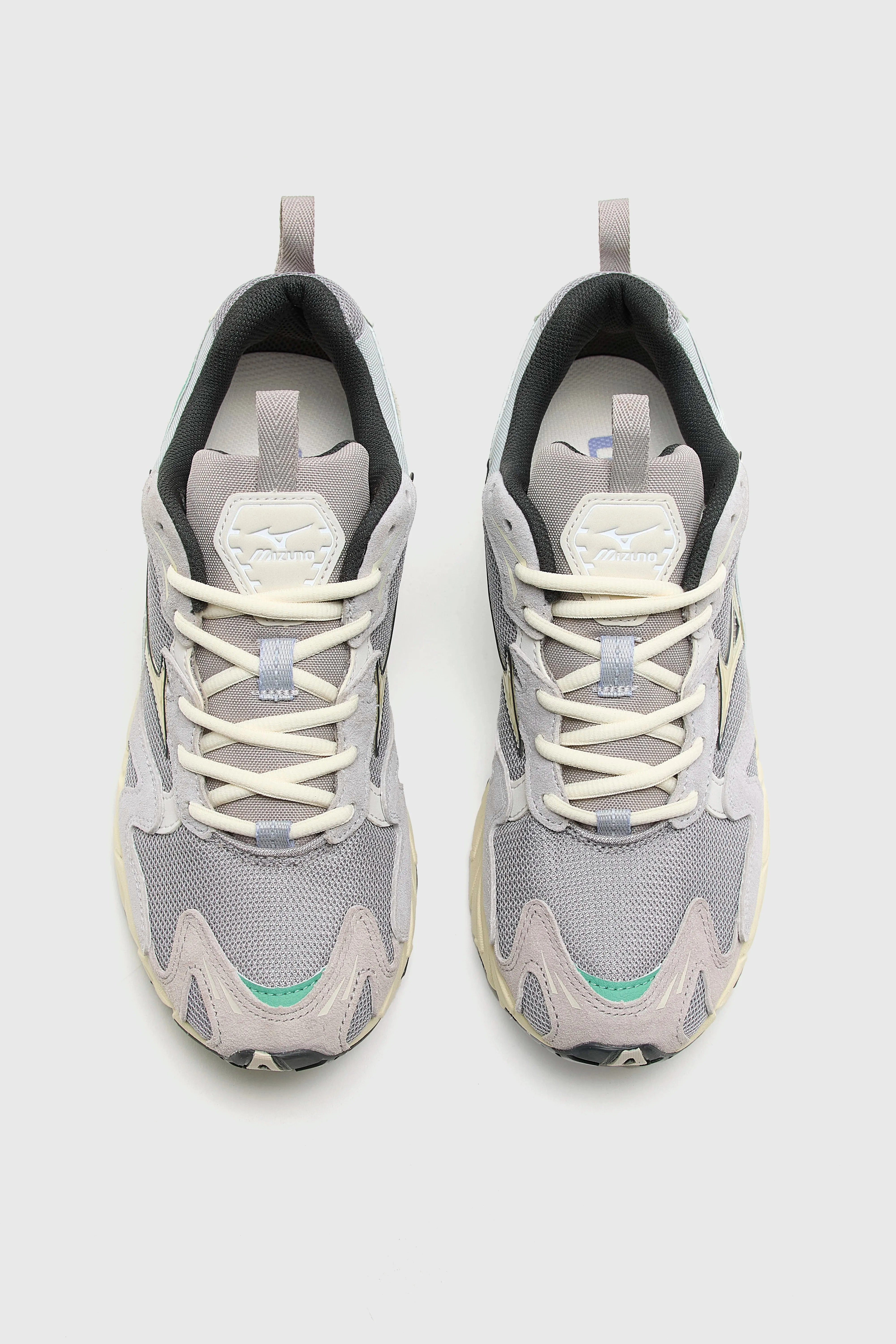 Wave Rider 10 Premium for Women  (252 / W / GREEN) Enhanced Cushioning System Performance shoes