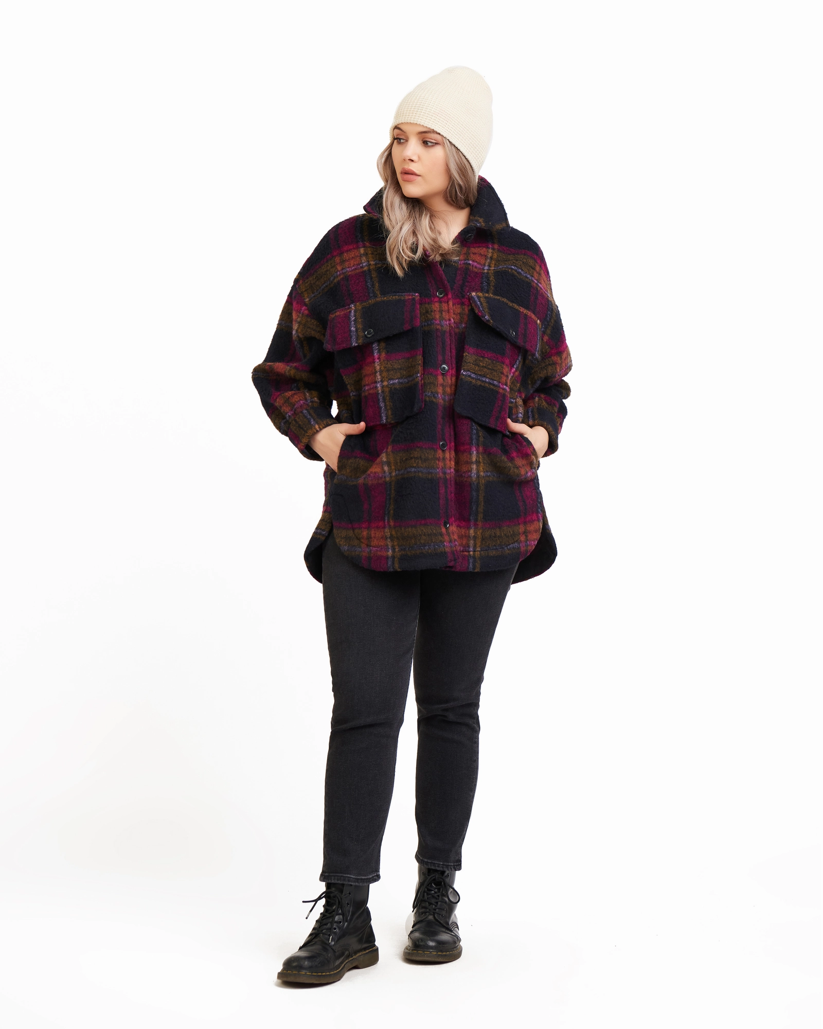 Unique Annika Plaid Fleece Jacket | Black / Burgundy
