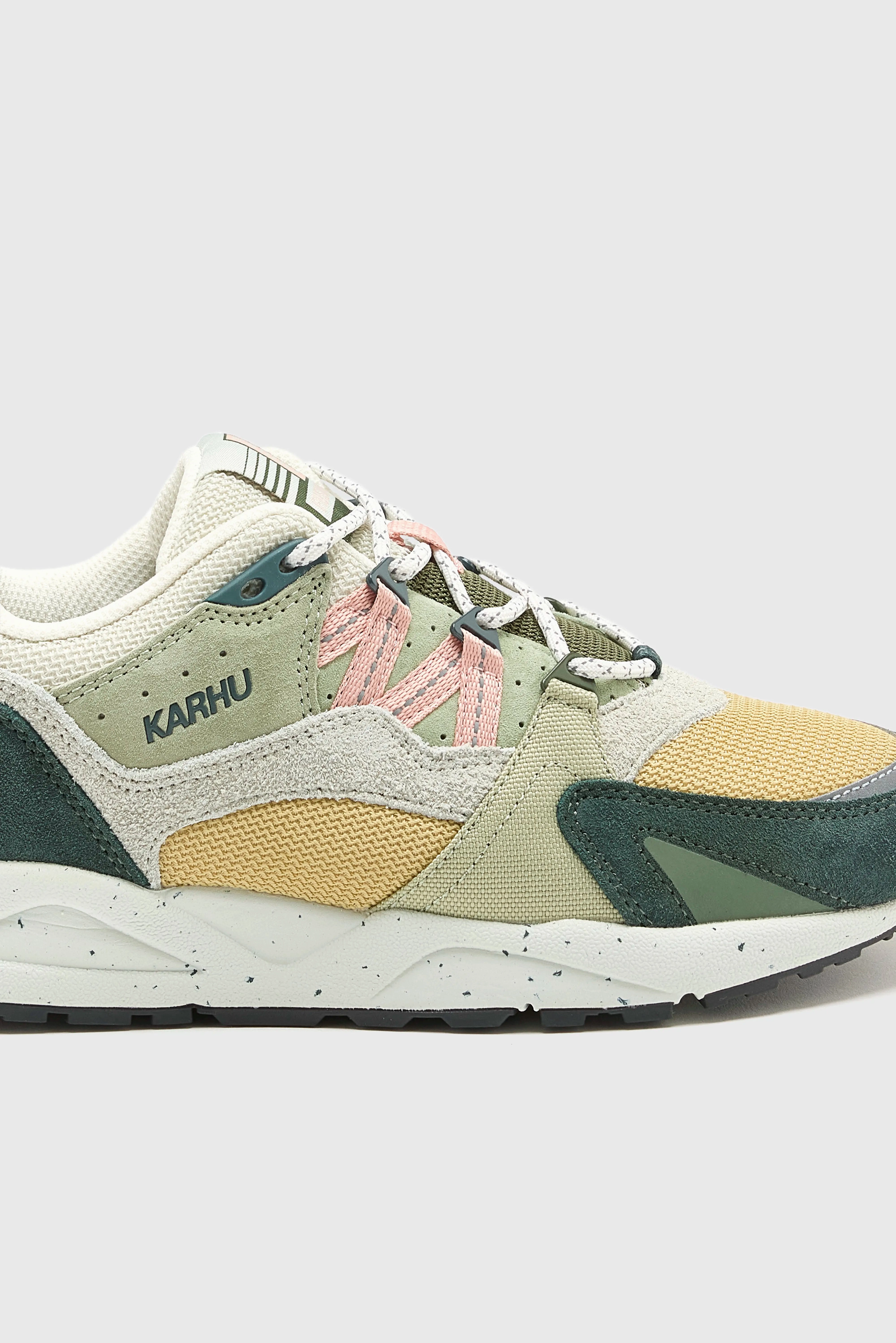 Fusion 2.0 for Women  (252 / W / BEIGE) medium width