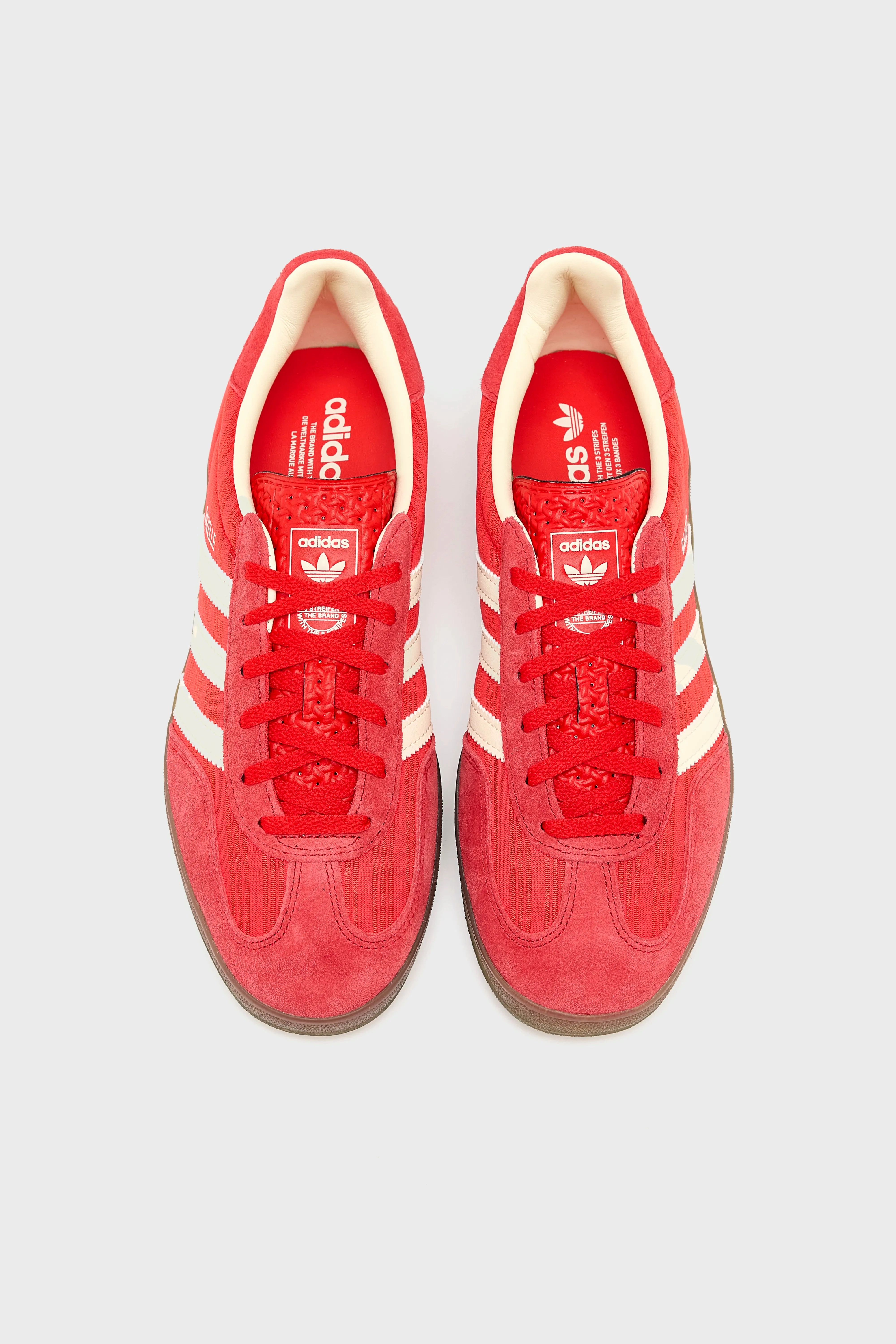 Gazelle Indoor for Women  (252 / W / RED) Microfiber Layer