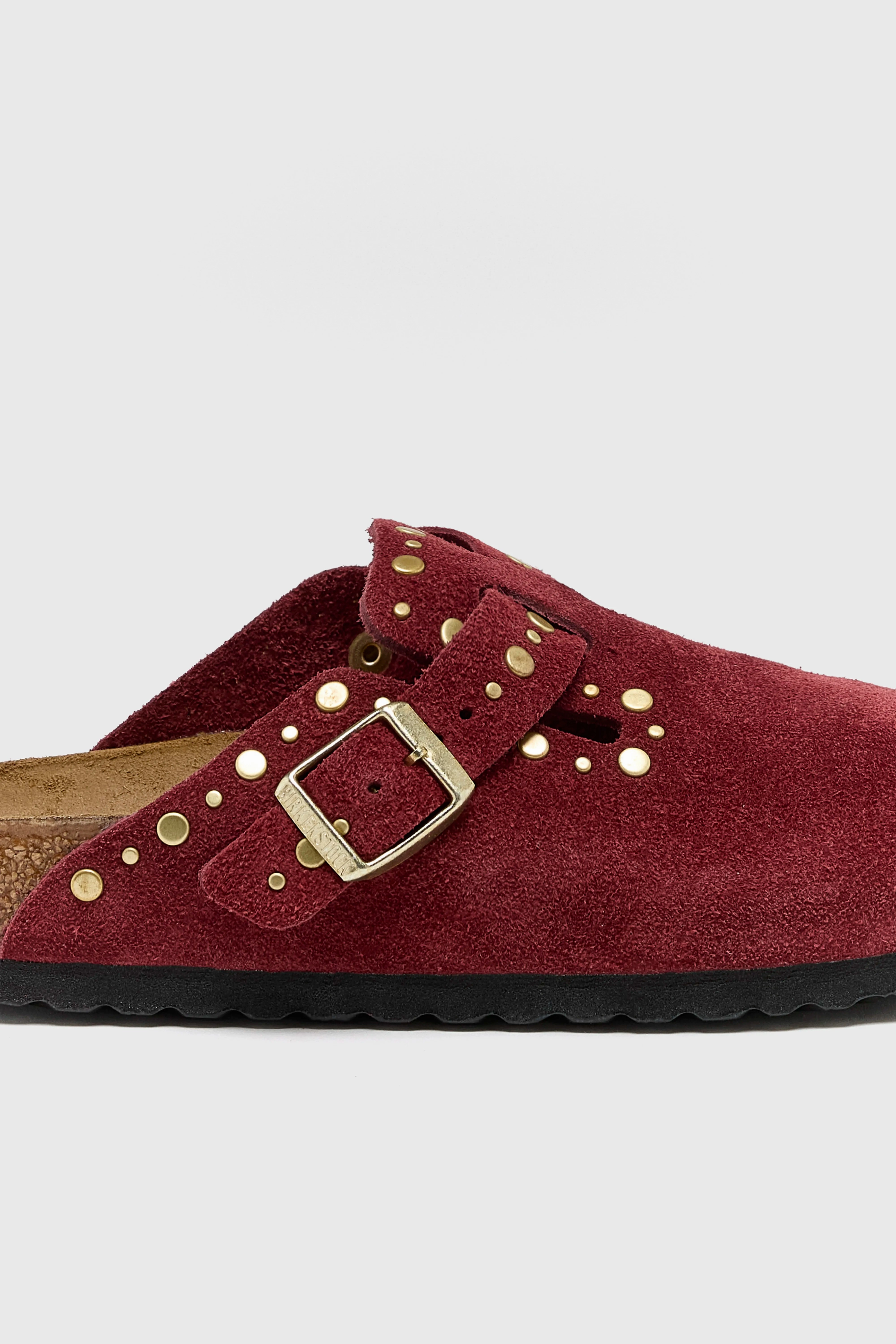 Boston Rivet for Women  (252 / M / RED) Comfort Trend