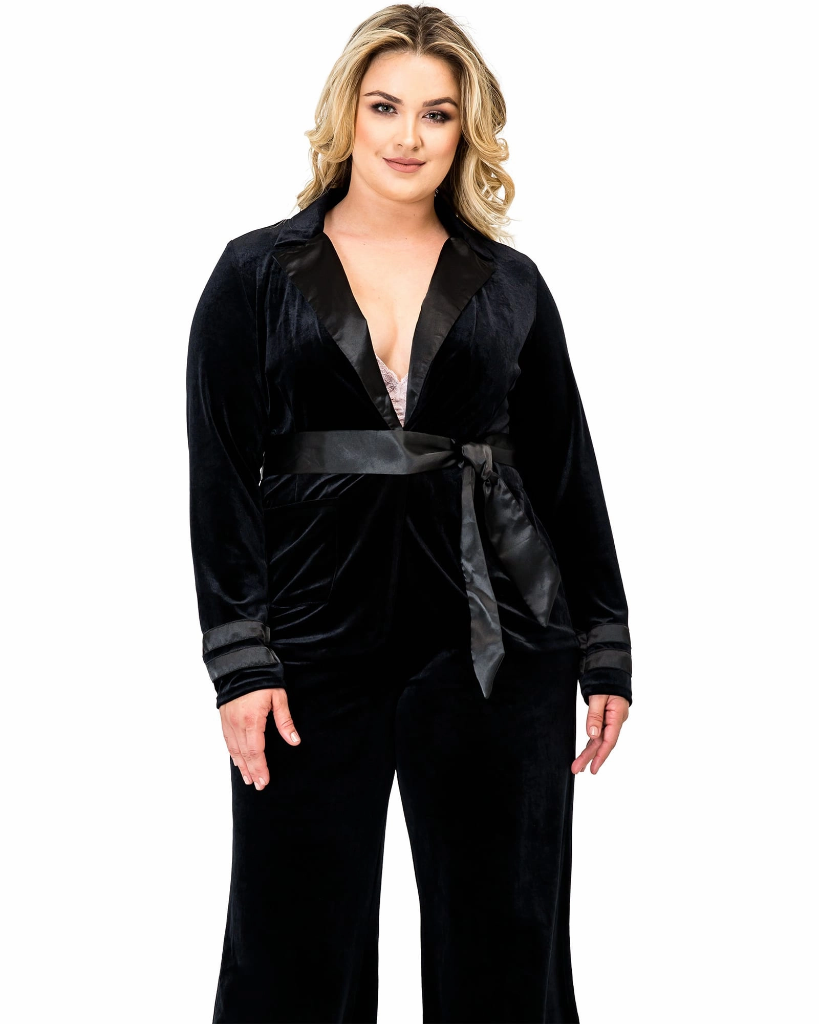 Portray Sale Women's Velvet Satin Belt Wrap Smoking Jacket | Black