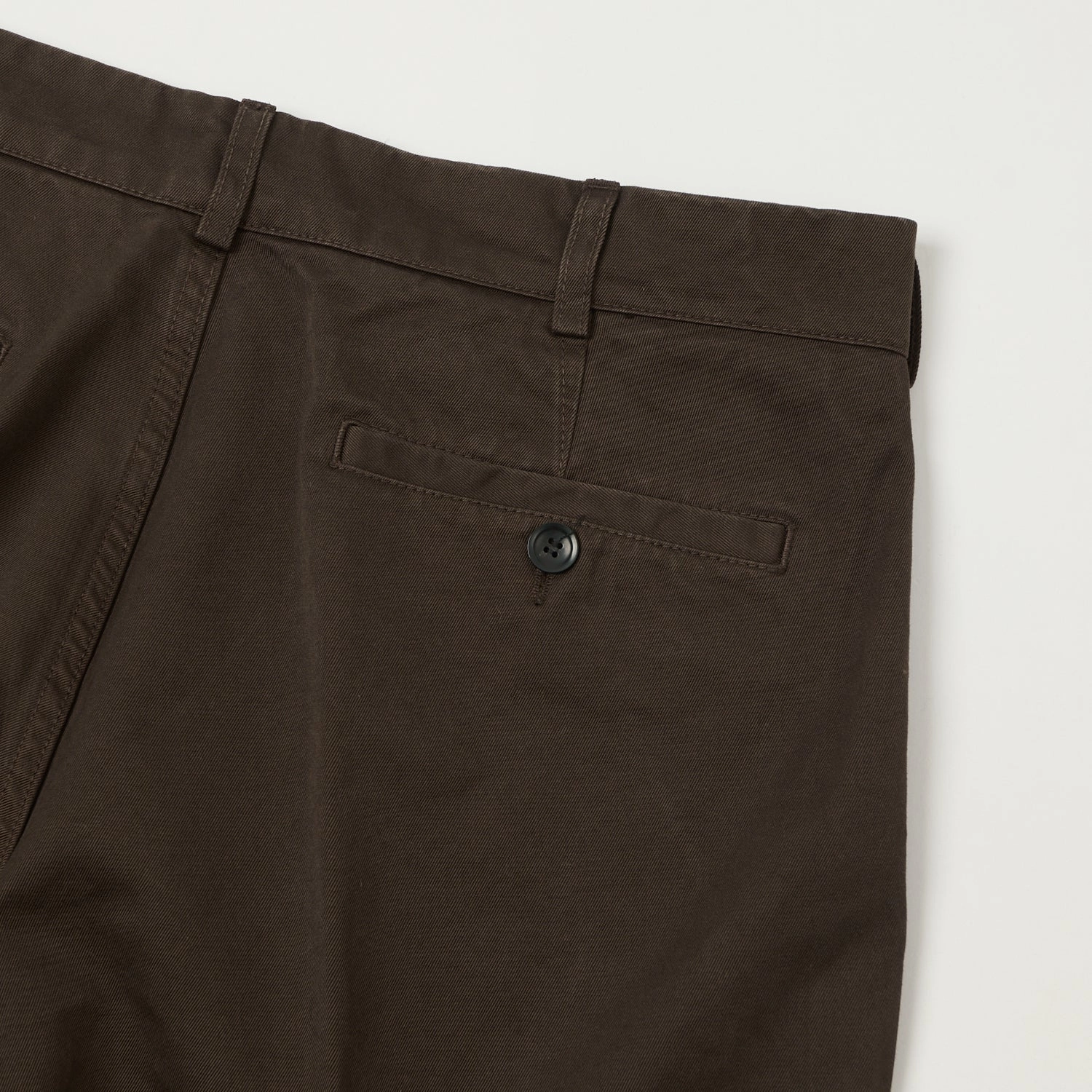 Knickerbocker 'Canal' Tapered Twill Chinos - Black Olive Quick Release Closure