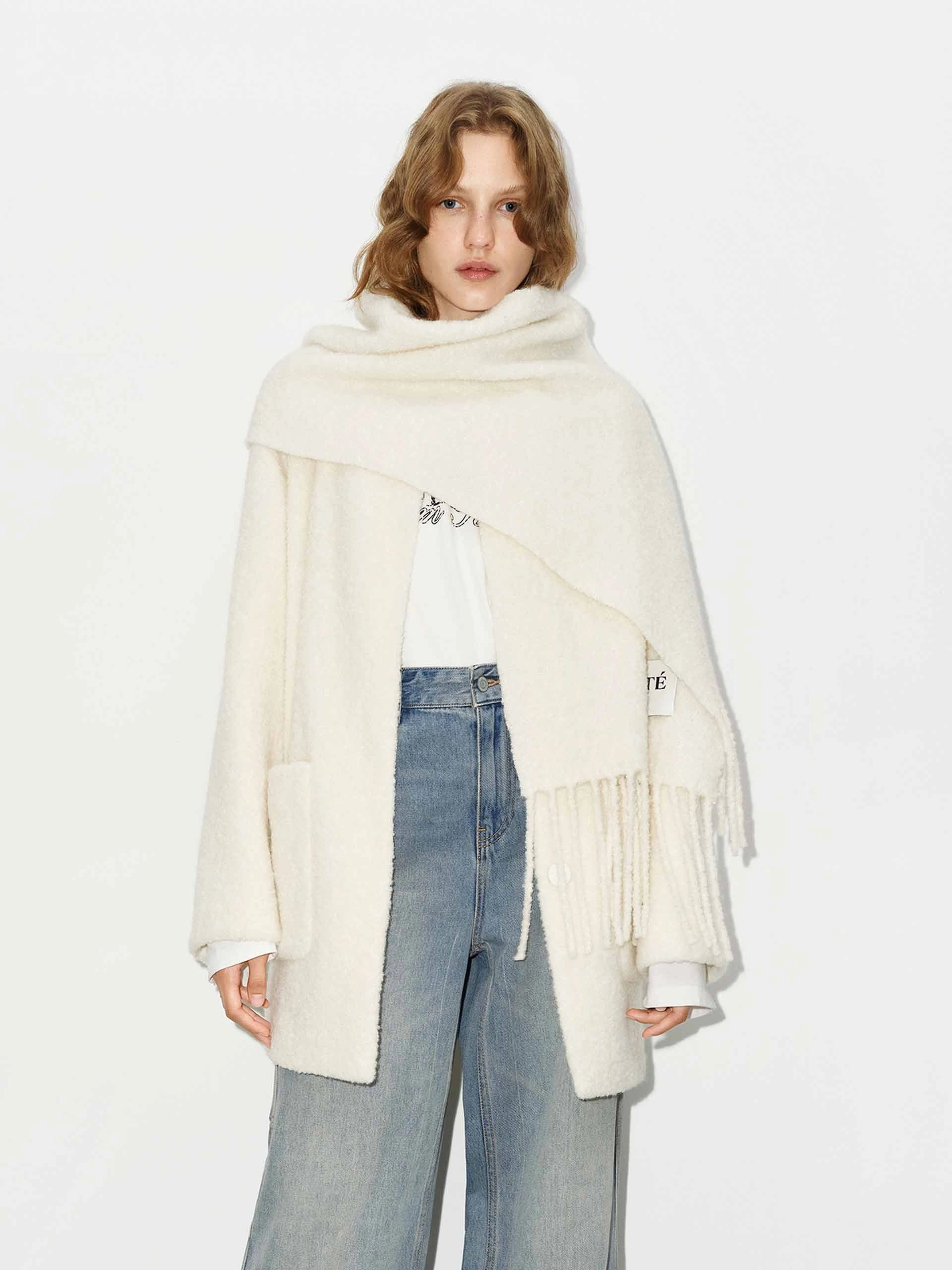 Button Closure Scarf Coat Flexible Elbow Patches Eco Certified Textiles