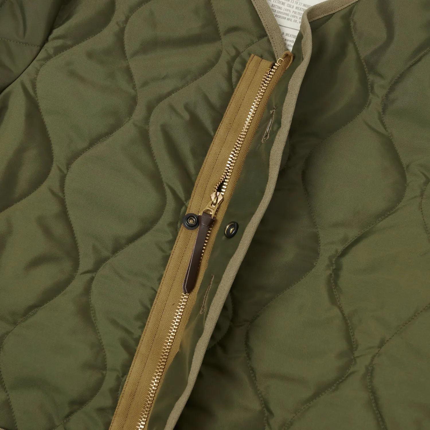 Magnetic Closure Options Buzz Rickson's U.S. Army M-65 Liner Jacket - Olive