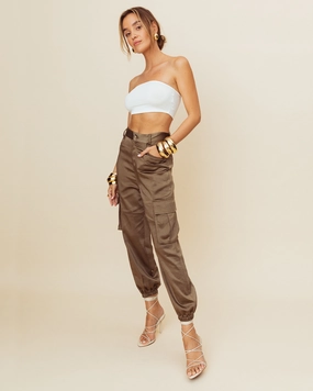 HighRiseWaistband Stretch Motion Westlyn Cargo Pant