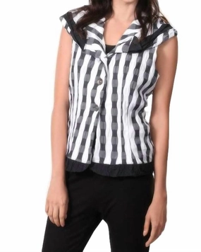 Active Comfort Checkerboard Ruffled Vest in Black/White | Black/White
