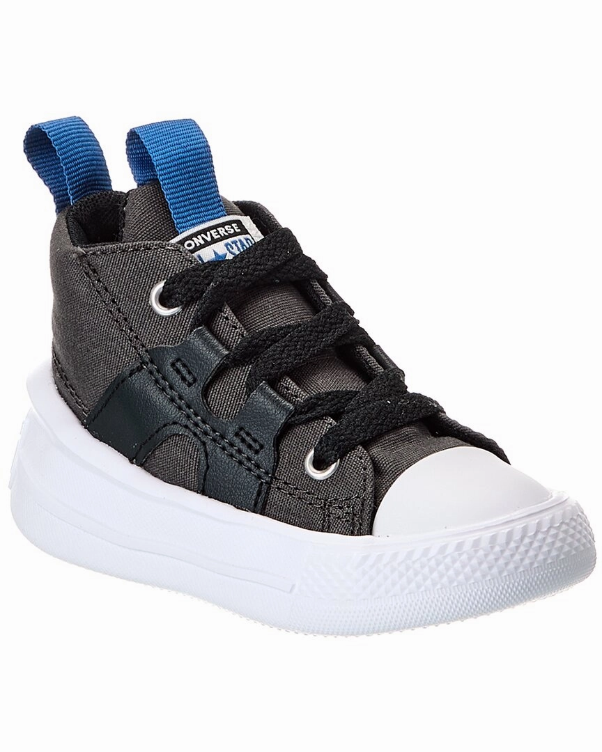 Clean Finish Spring Vibe Converse Chuck Taylor All Star Street Canvas Sneaker