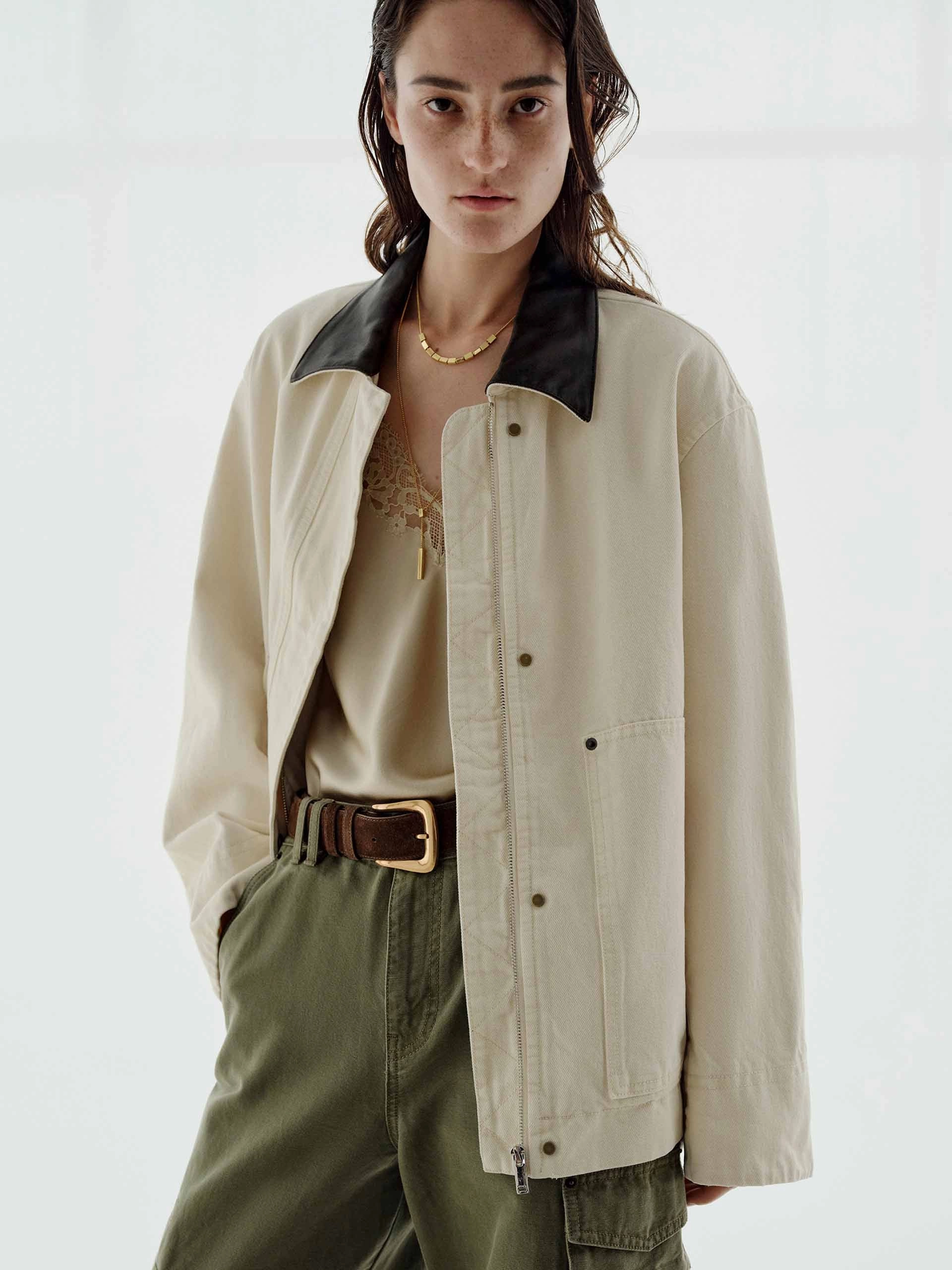 Contrast Collar Denim Jacket Good Material NonRestrictiveFit