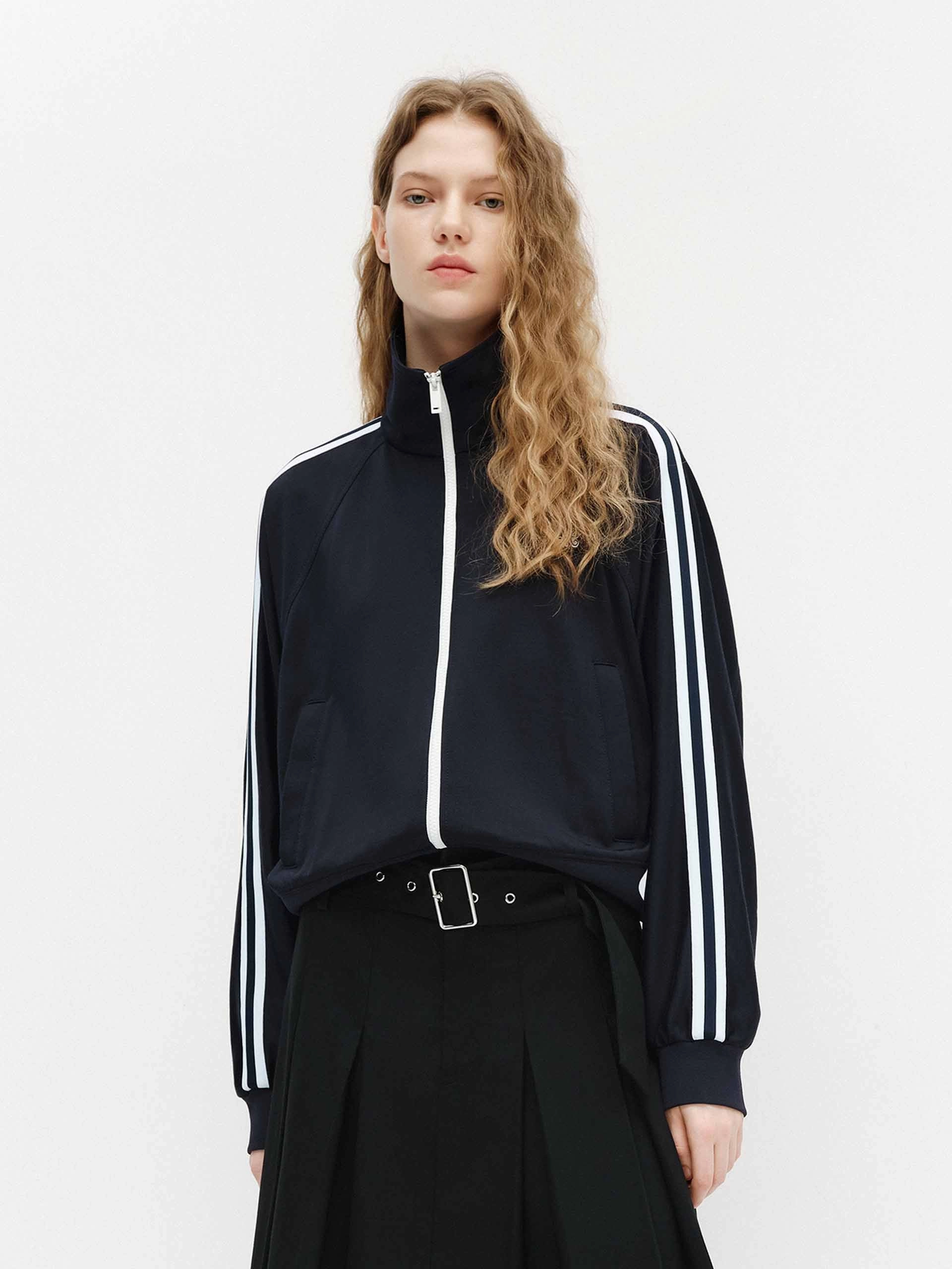 Contrast Trim Short Jacket Double Layered Collar