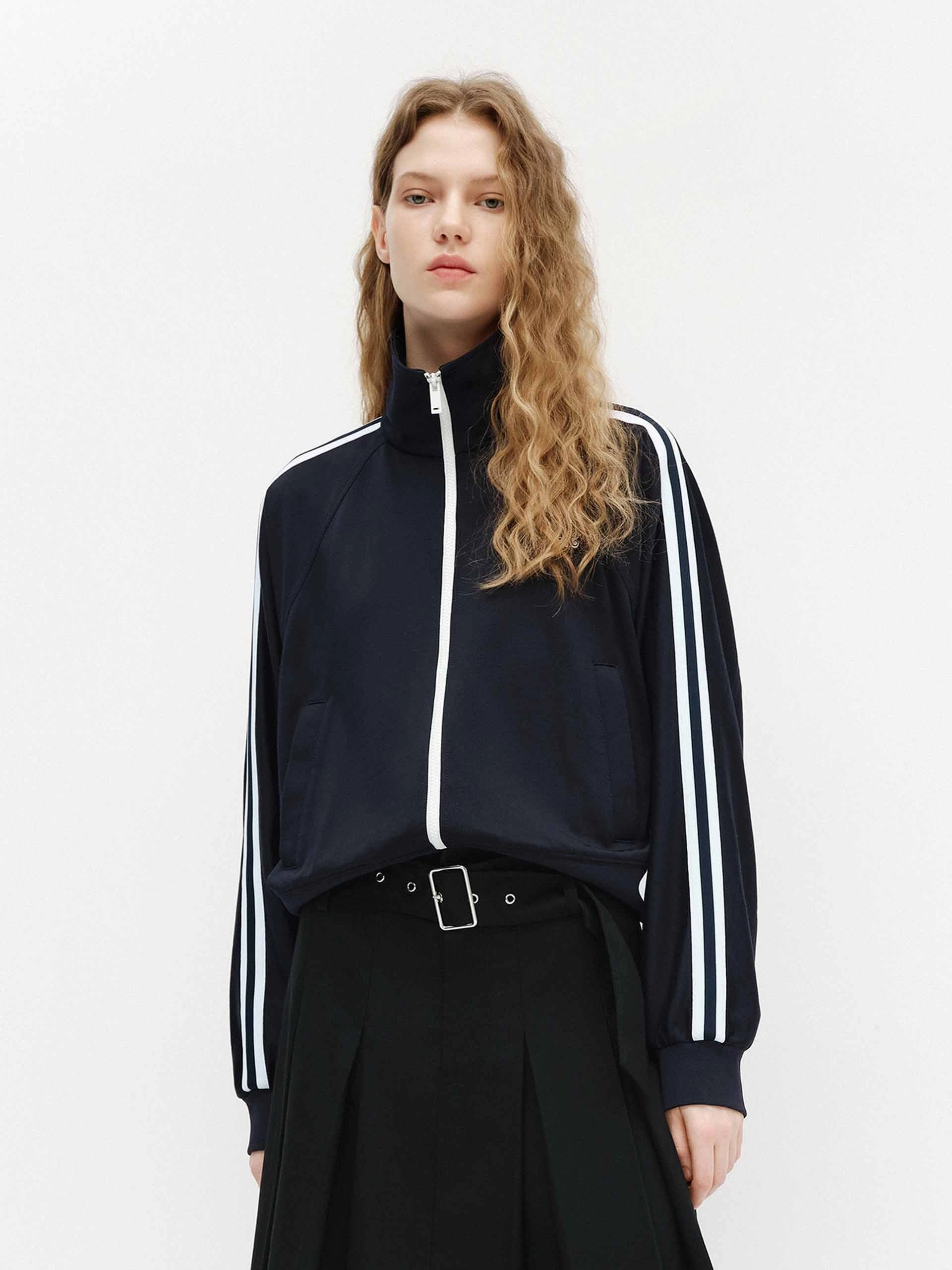 Contrast Trim Short Jacket QuickDryMaterial