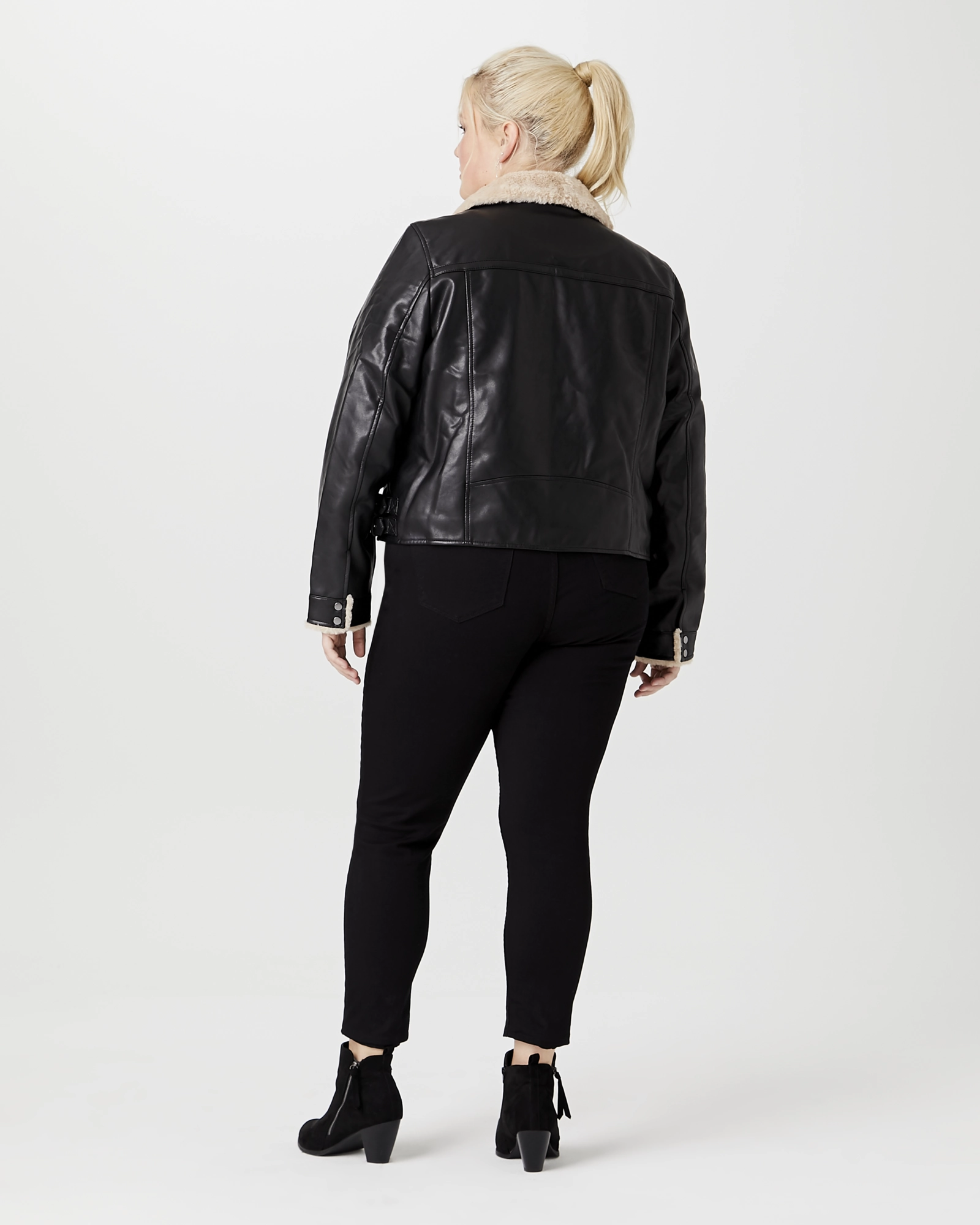 Warm Comfort Courtney Shearling Moto Jacket | Black / Tan