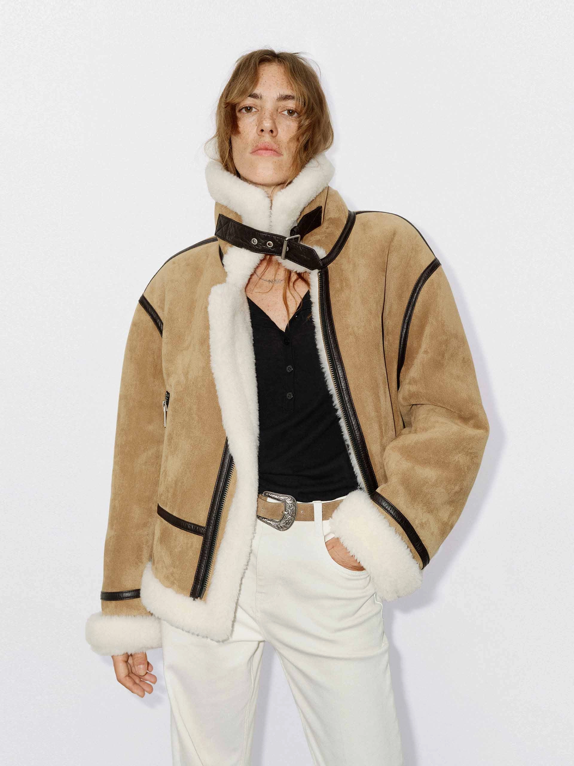 Suede Textured Fuzzy Jacket Casual Fit Silhouette LightPadding