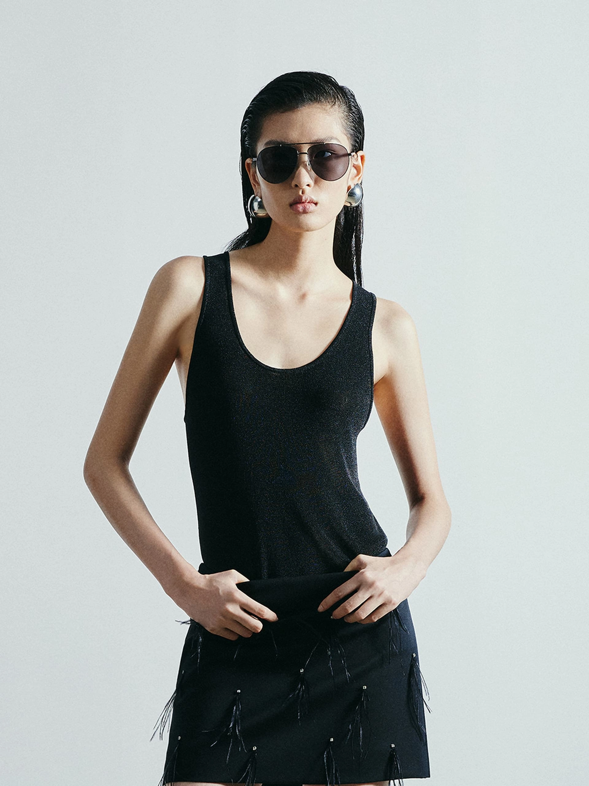 Flexible Drop Shoulder Bias Cut Hem Details U-neck Knitted Tank