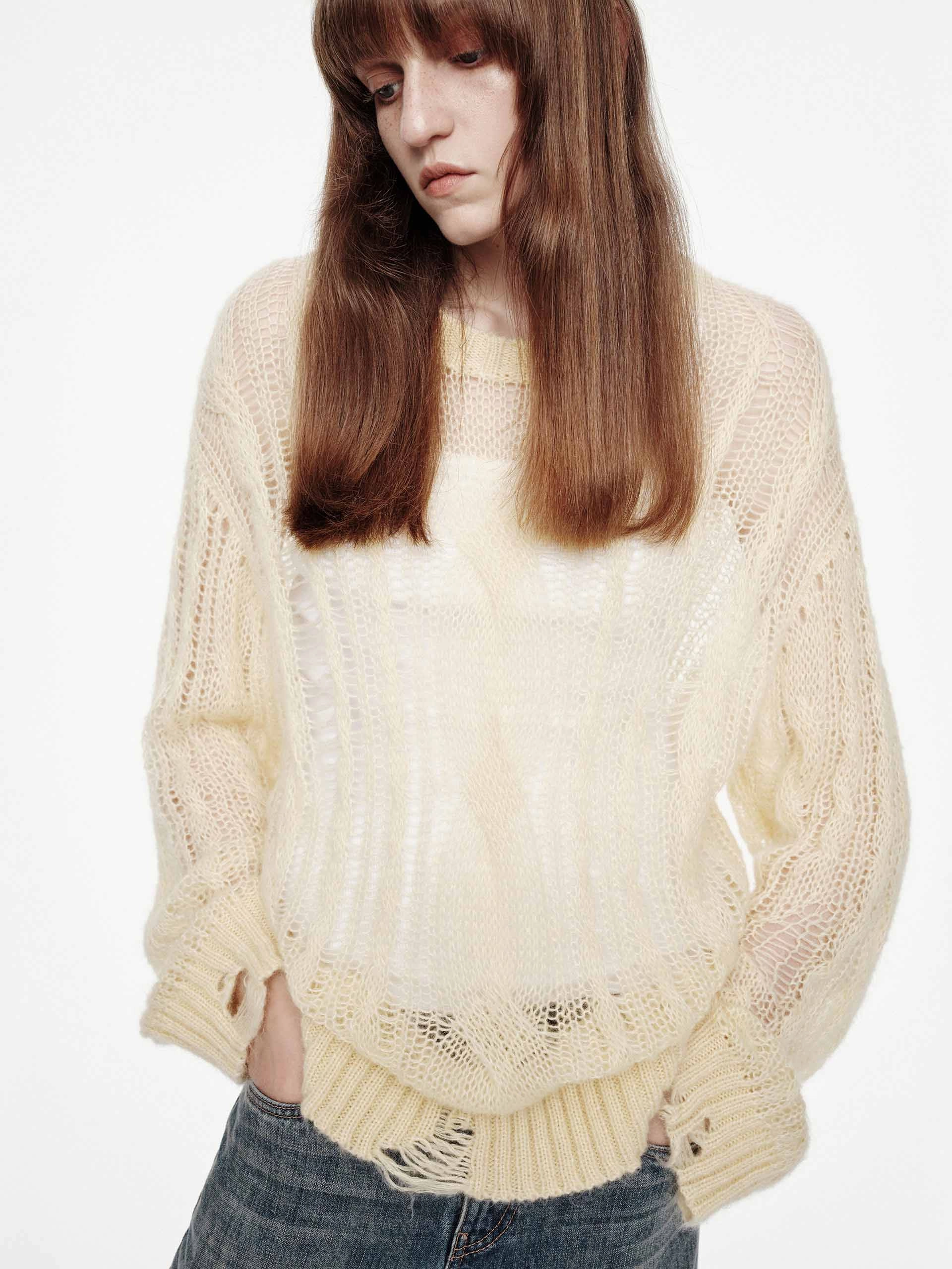 Zero Pilling Guarantee Softened Edges Crochet Raw Hem Sweater