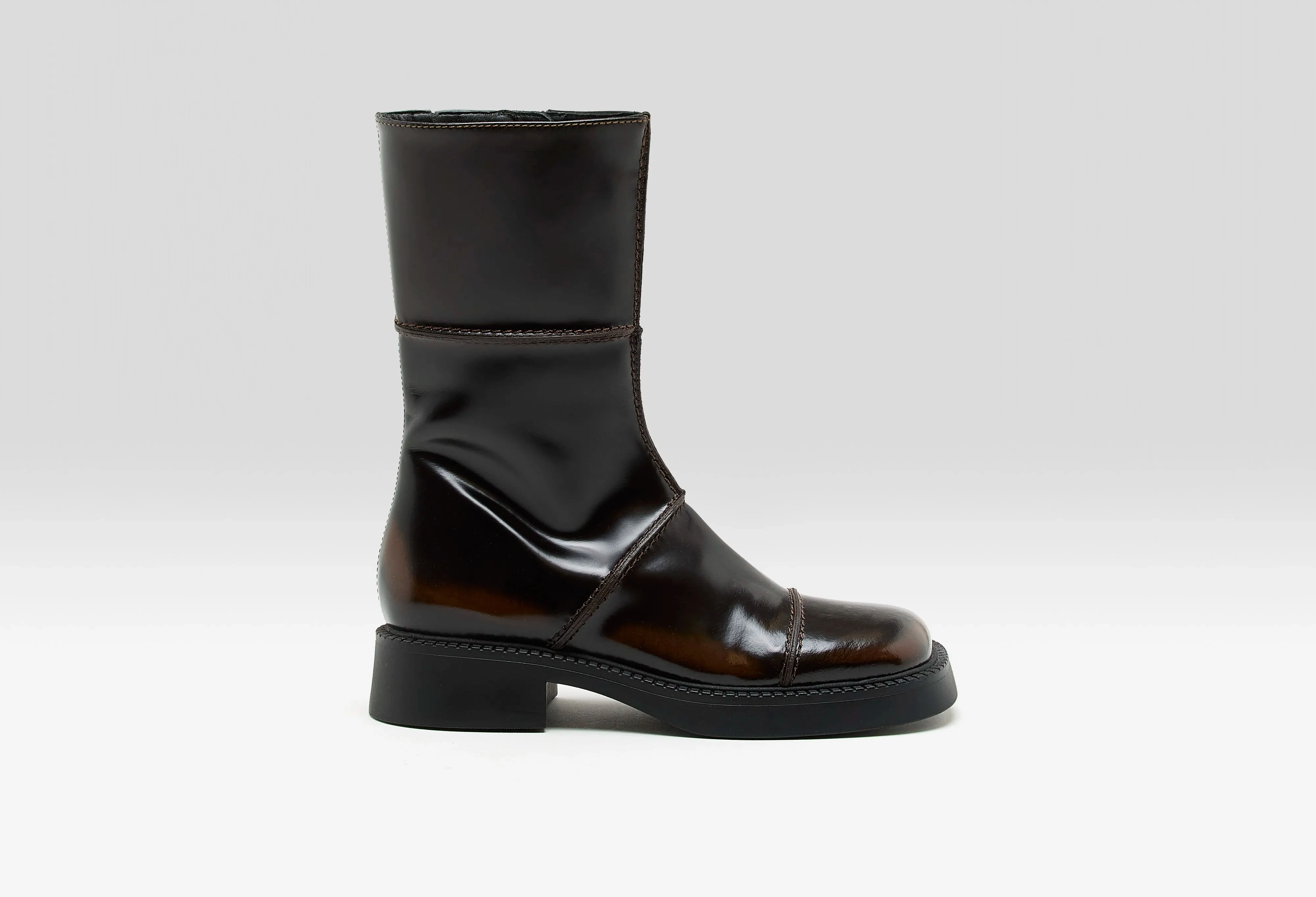 Structured Fit Long Walks Dahlia Dark Brown Ankle Boots  (252 / W / BROWN)