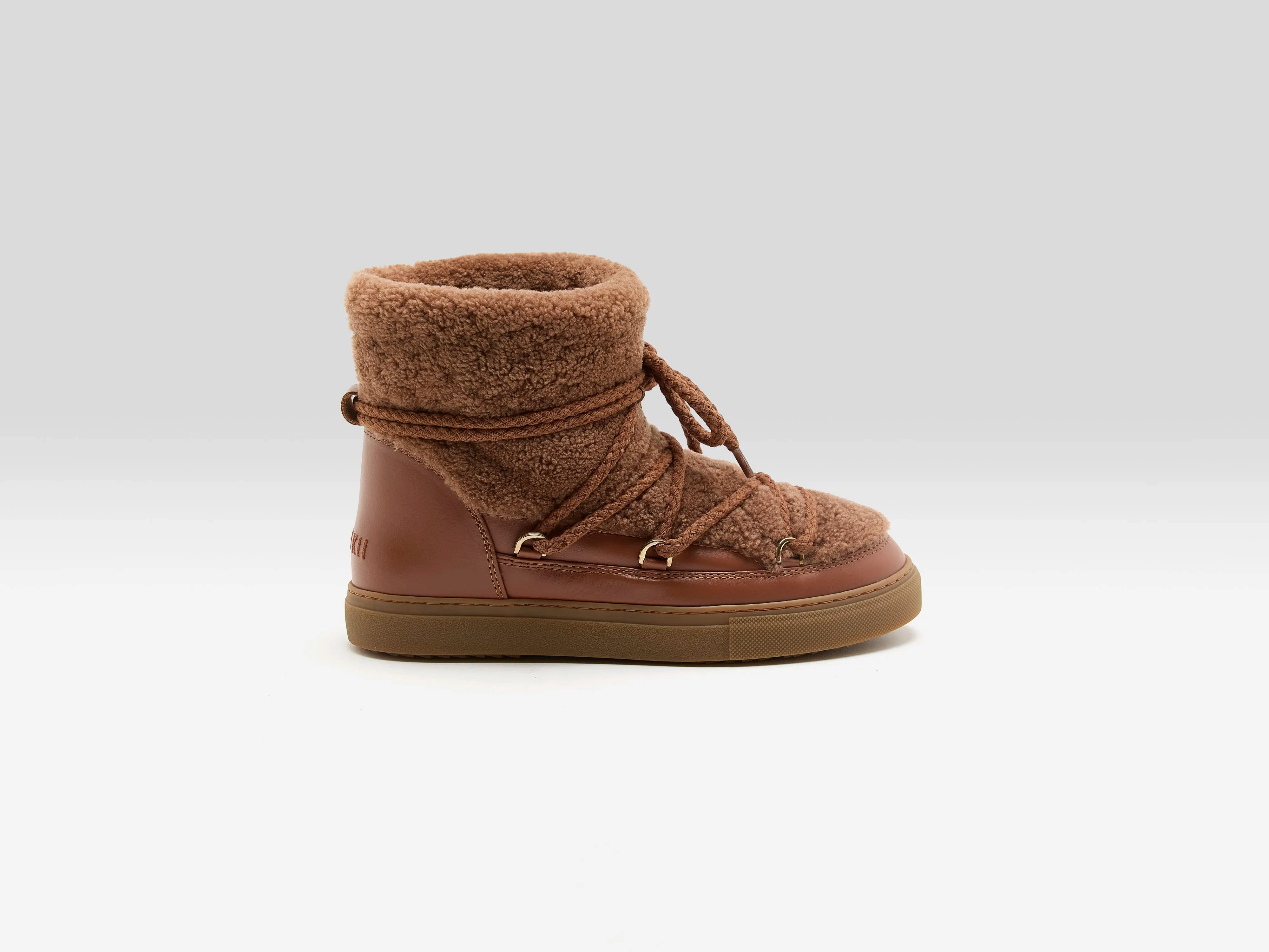 Curly Boots (252 / W / BROWN) Shock Absorbing Mountain Climber