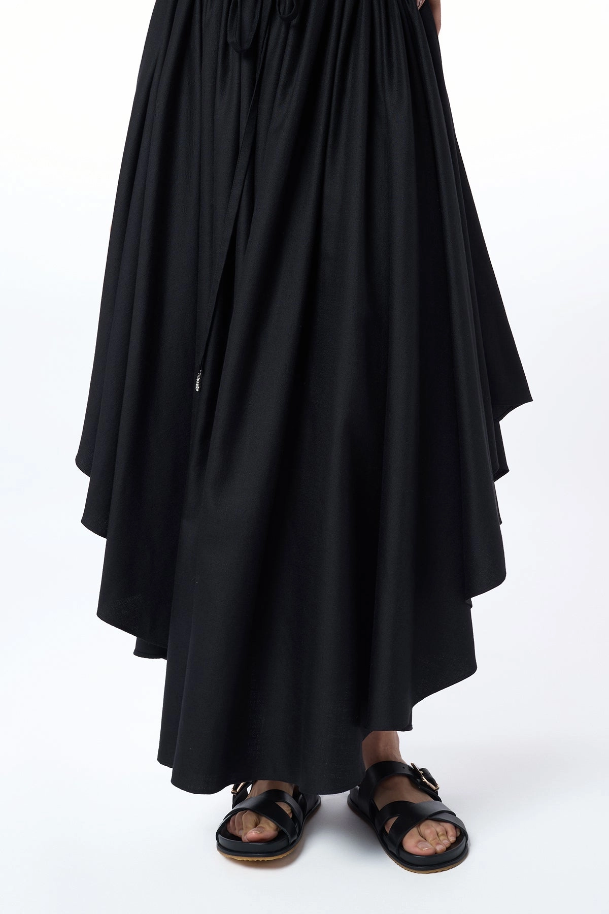 Minimal Vibe Dea Pleated Maxi Skirt in Black Virgin Wool Silk Linen