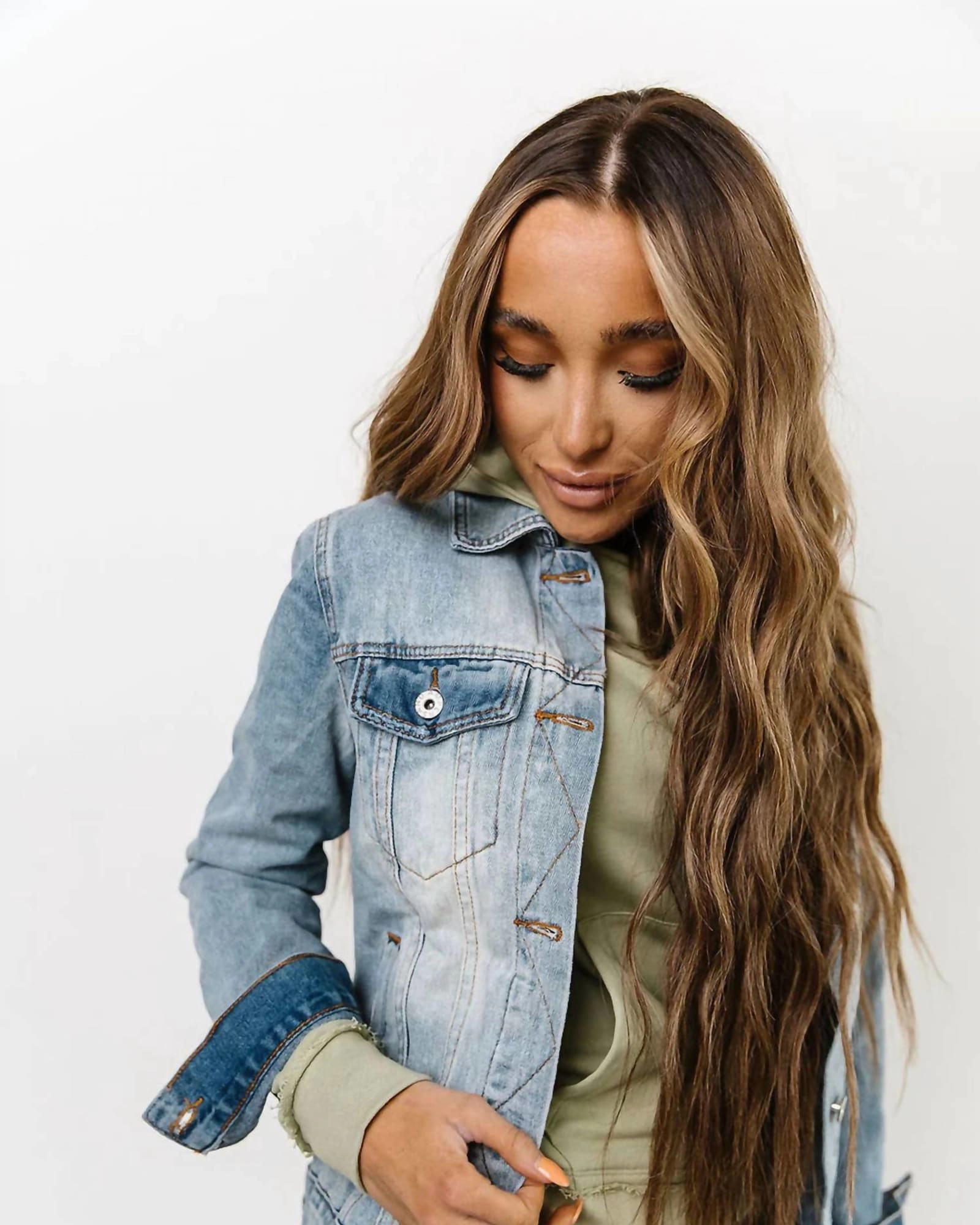 Sports Jacket Core Style Denim Jacket in Light Wash | Light Wash