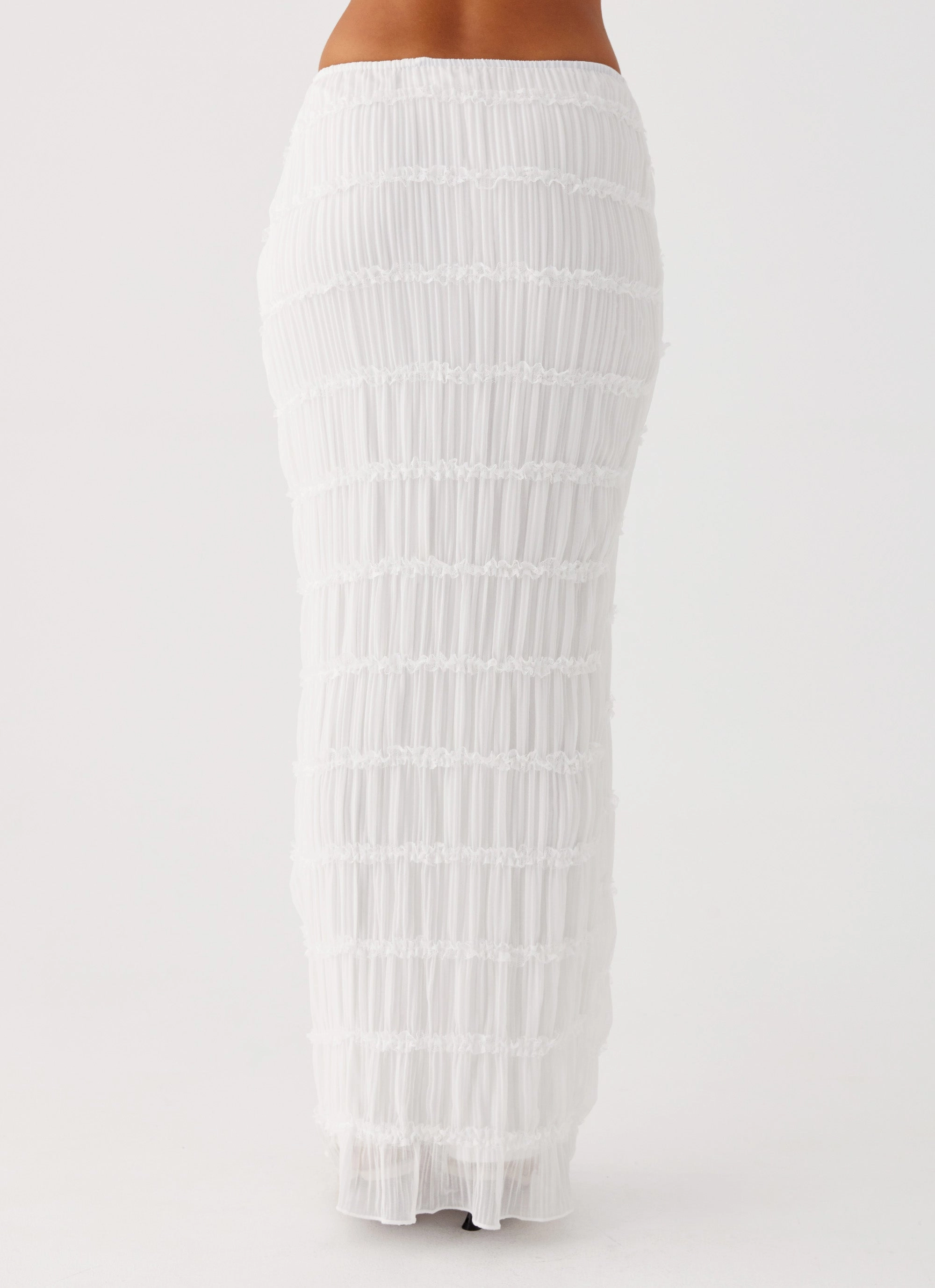 Hip Skimming Daydreaming Low Rise Maxi Skirt - White