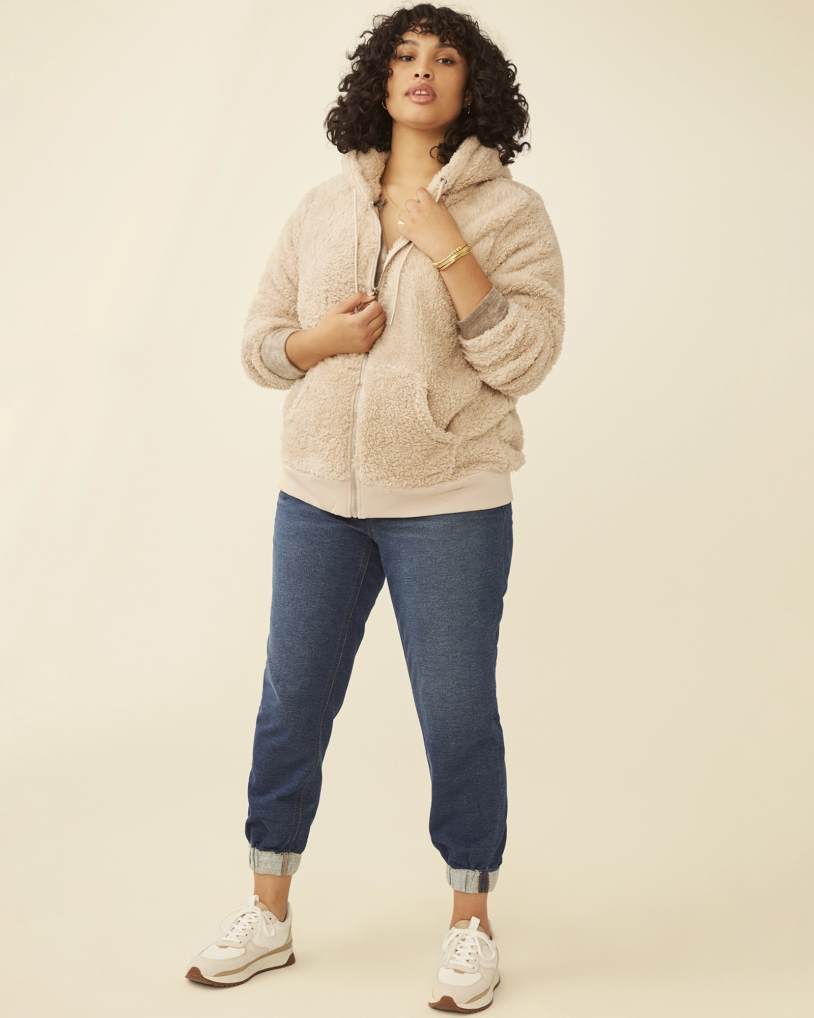 Anna Fleece Hoodie | Tan Timeless Comfort