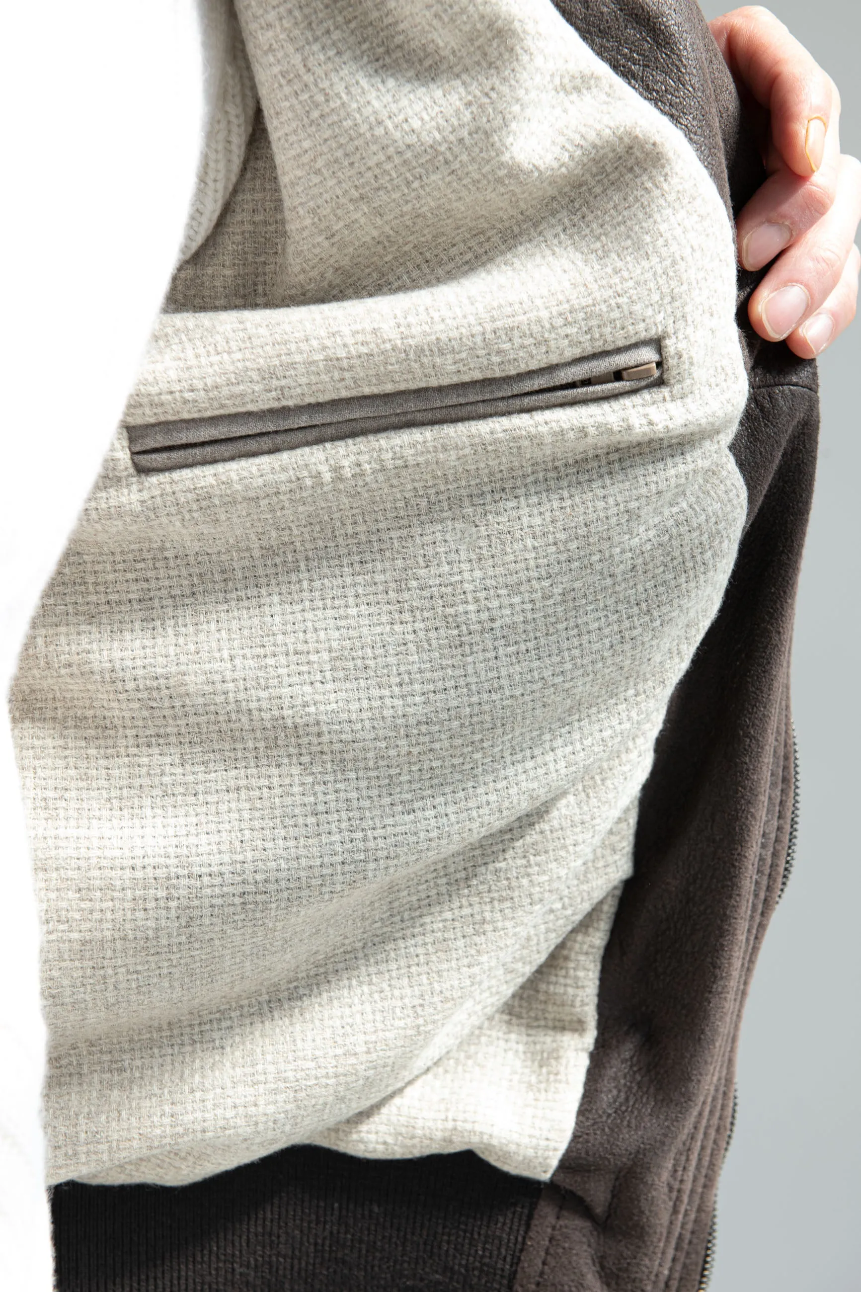 Brown leather bomber ?C Made in Italy SeamlessShoulderPanels