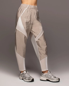 Enigma Track Pant Layer Fit