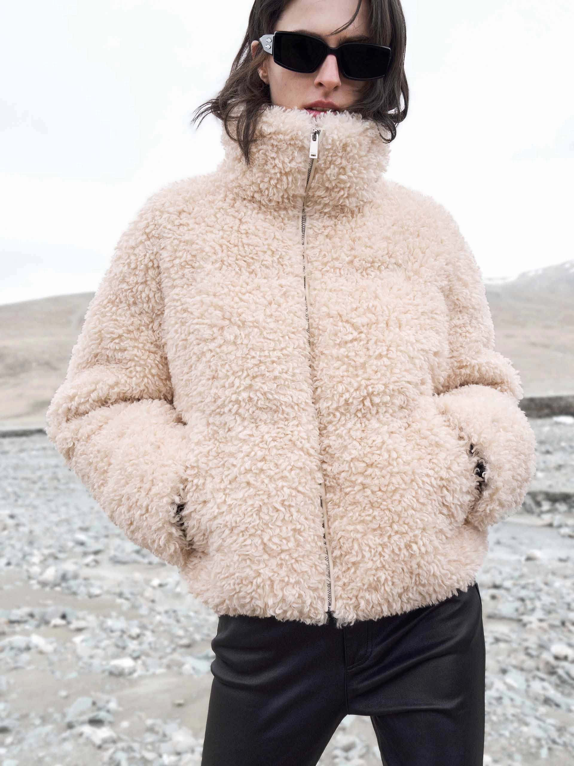 Faux Shearling Quilted Jacket Versatile Layering Options BreathableFabric