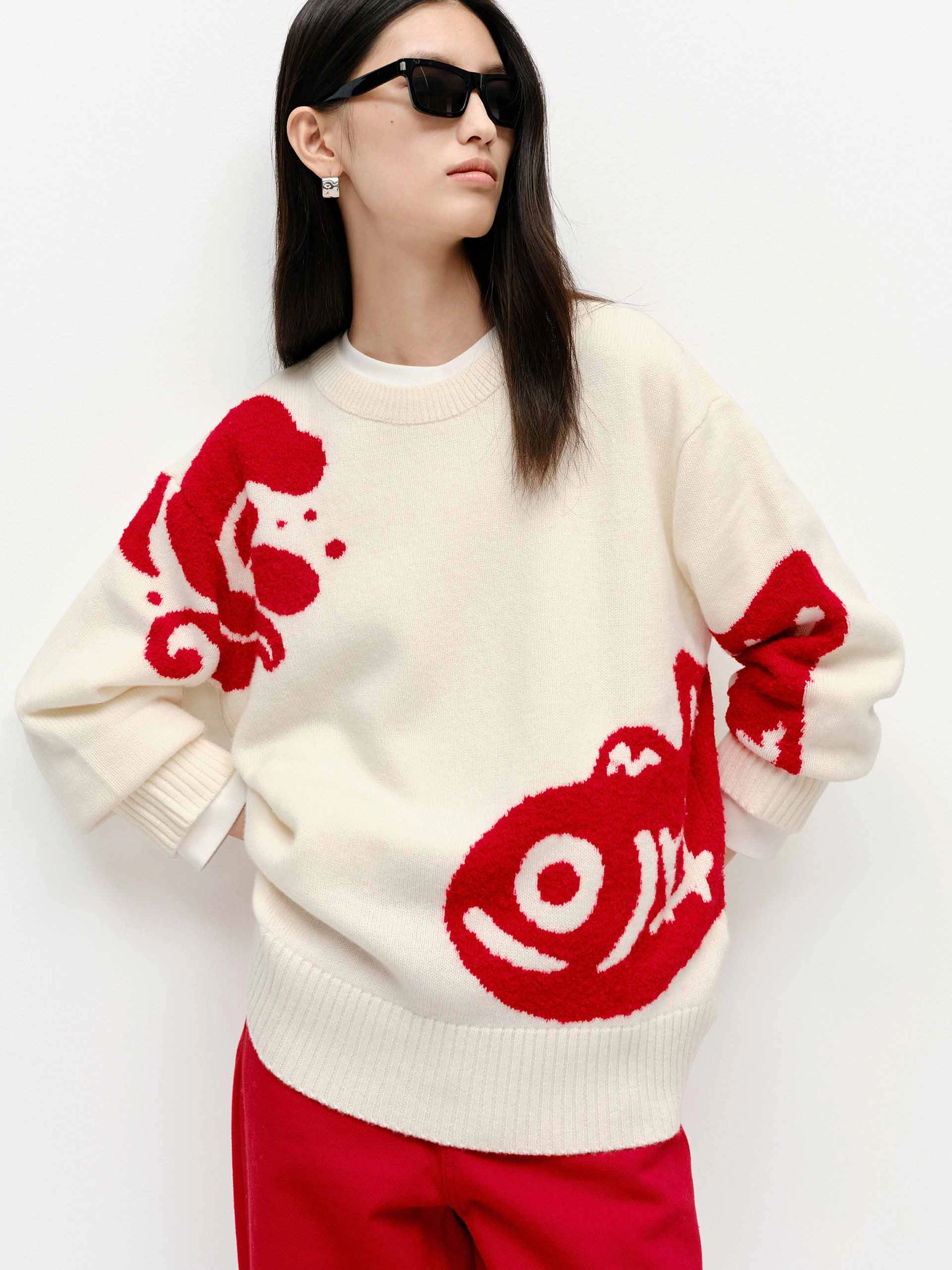 Perfect Design Waffle Knit Fish Pattern Knit Sweater