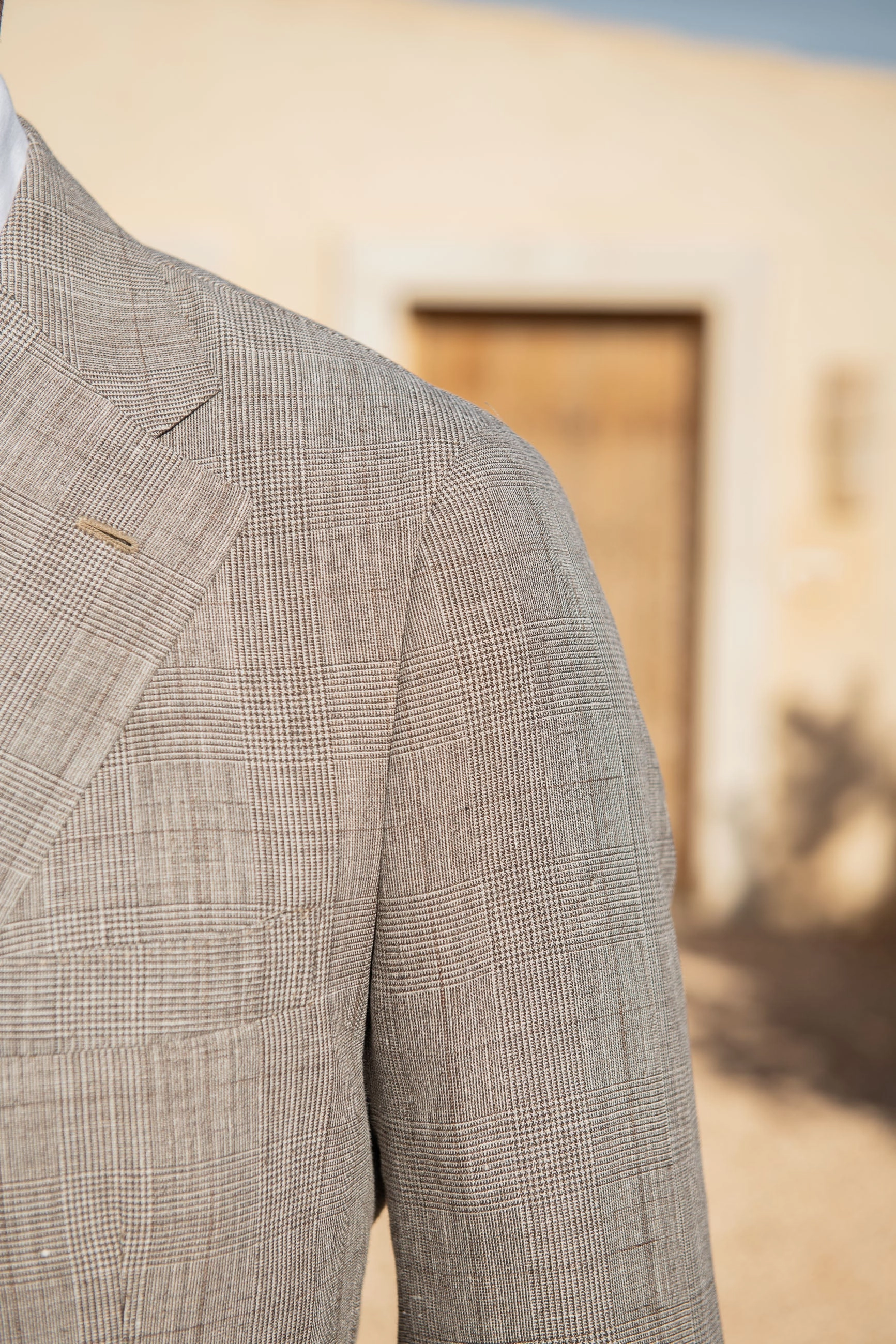 Smart Construction Business Comfort Hazelnut Prince of Wales wool and linen suit - Made in Italy