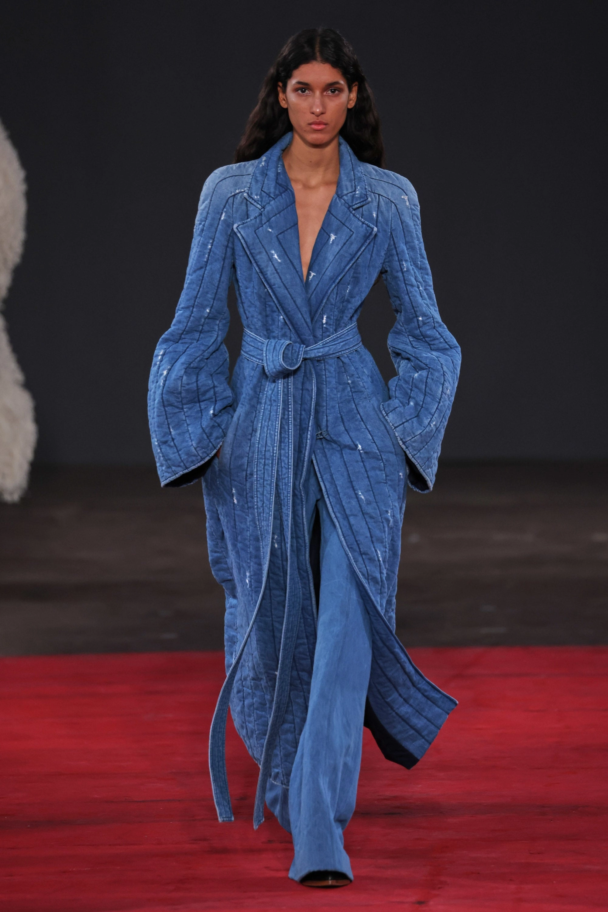 Leiva Blazer in Light Blue Recycled Cotton Linen Denim elegant design