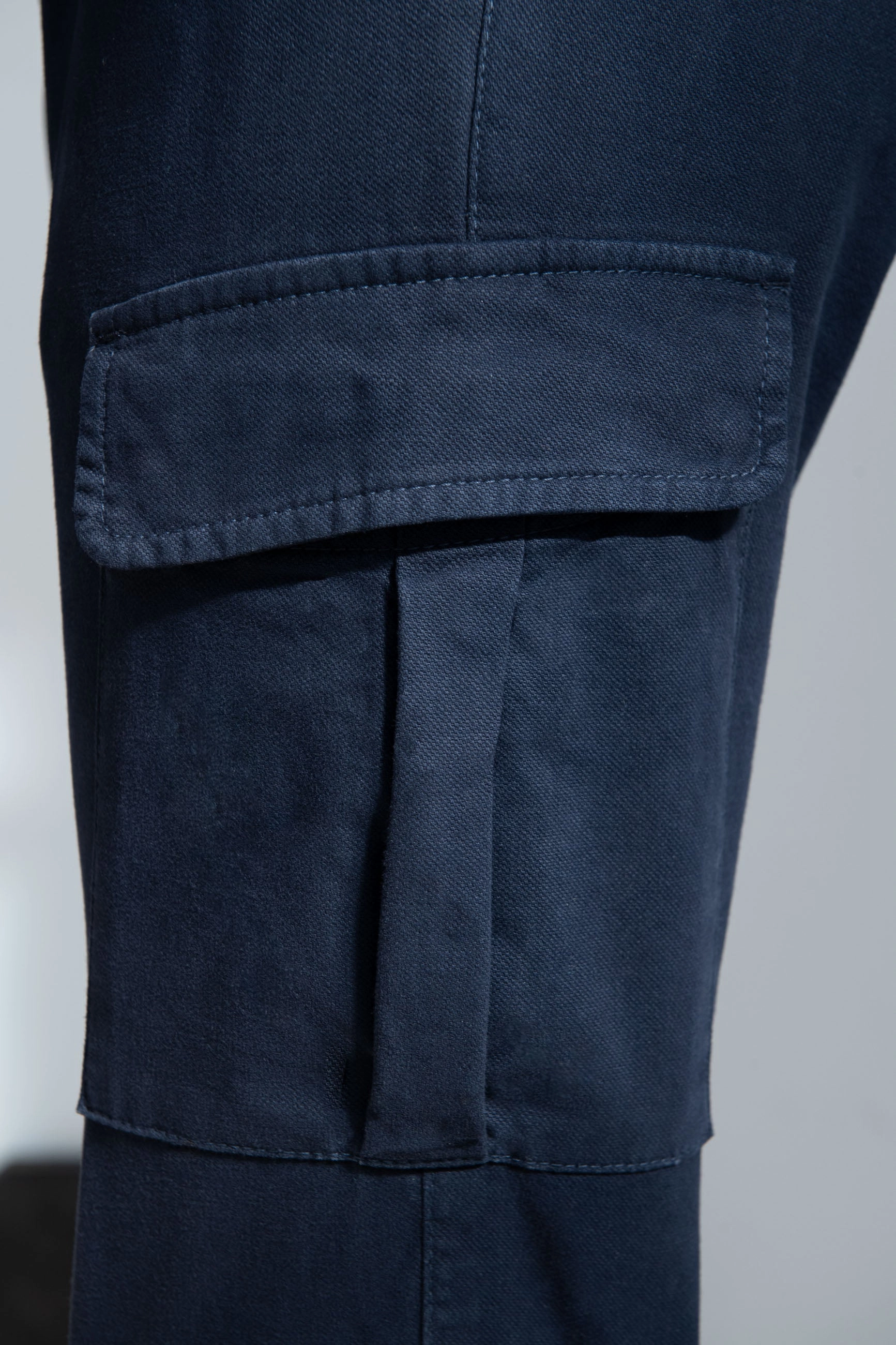 Blue stretch canvas cargo - Made in Italy Flattering Comfort Wear
