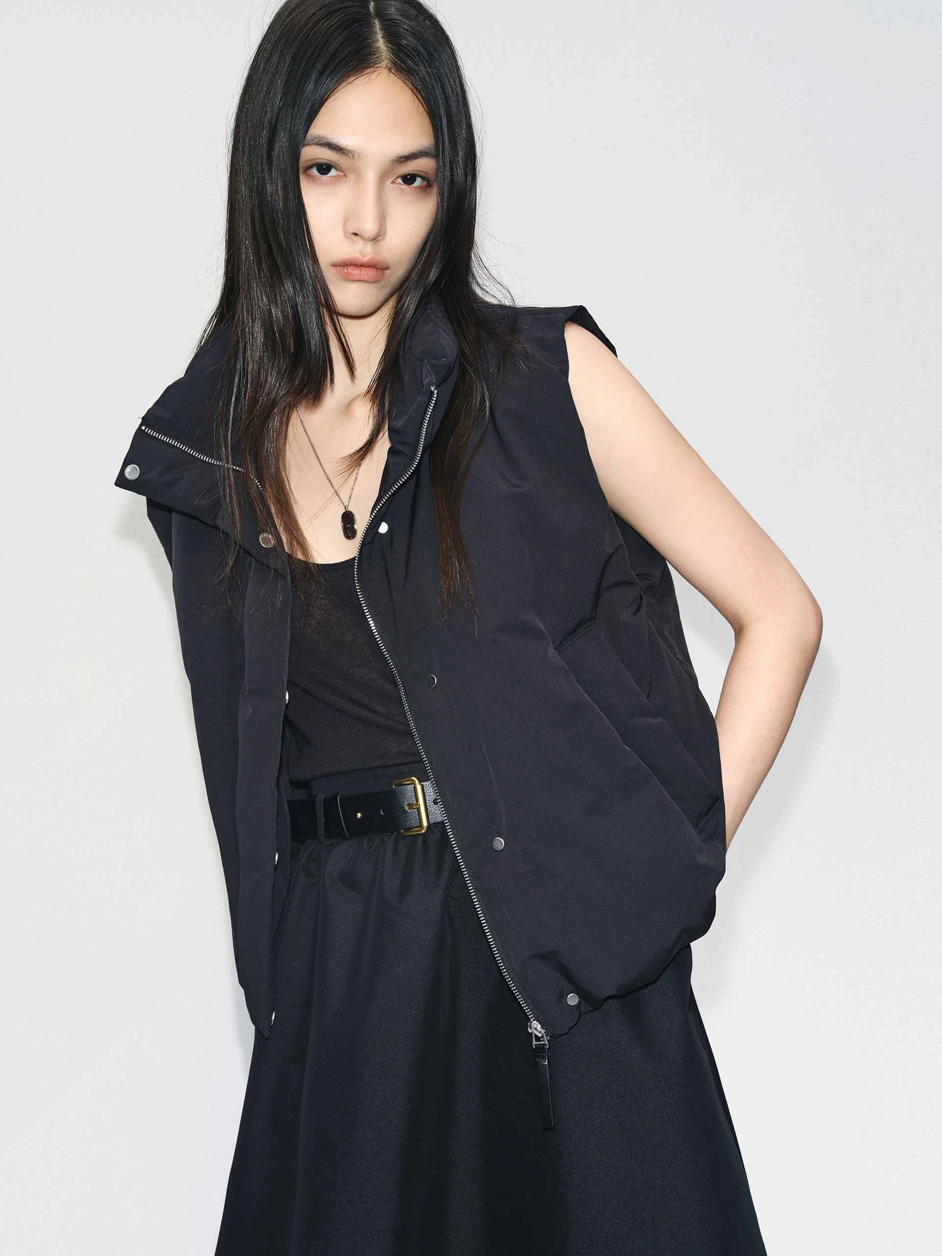 Multi Purpose Layer Sleeveless Cropped Down Jacket