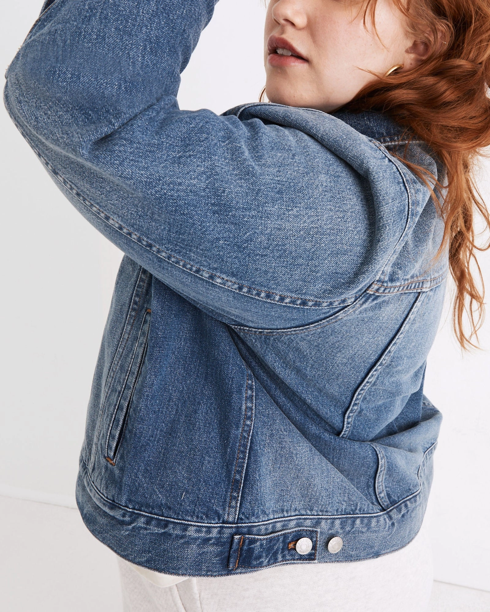 Jean Jacket in Lunar Wash | Medium Wash Lightweight Packable Build