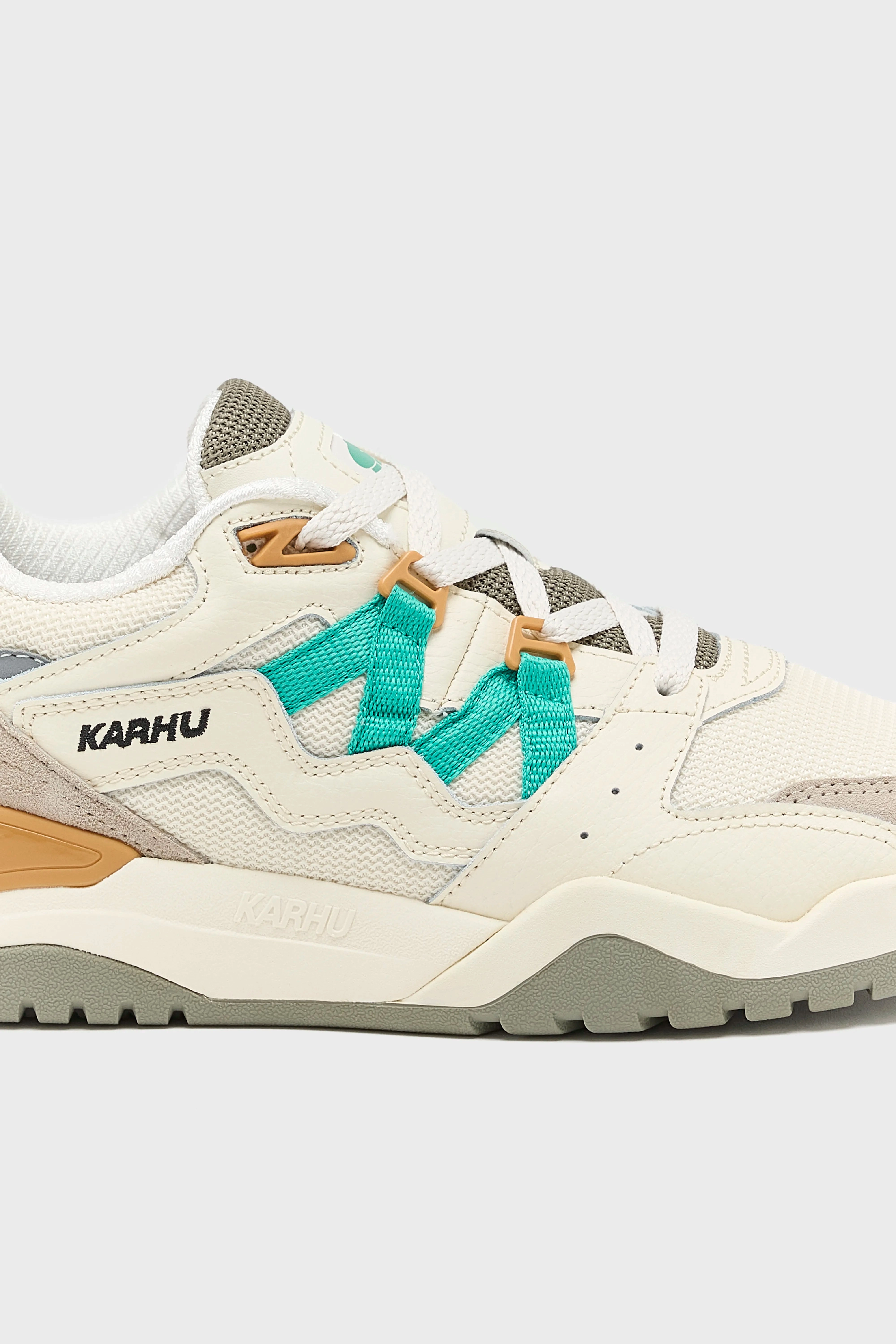 Fusion XT for Women  (252 / W / WHITE) Dark - colored Shock Diffusing Plate