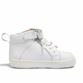 Gusseted Tongue Design Support Sole Girl's Wonderwall Hightop Sneaker In White