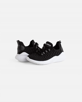 Girls Stunt Lace Up Sneaker In Black Light Grip Breathable Upper