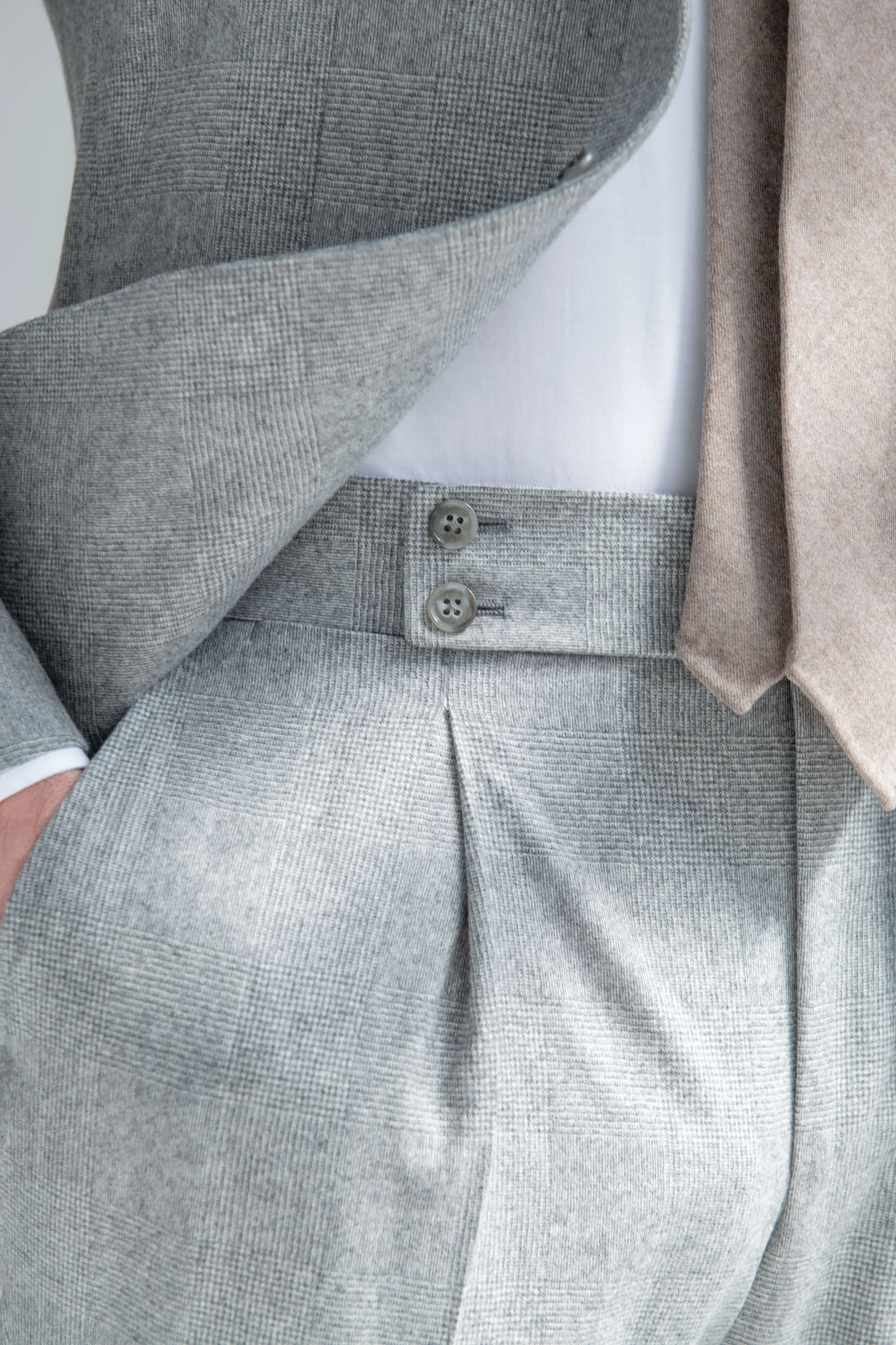 Grey Prince of Wales suit "Soragna Capsule Collection" - Made in Italy Trendy Layers Polished Fit