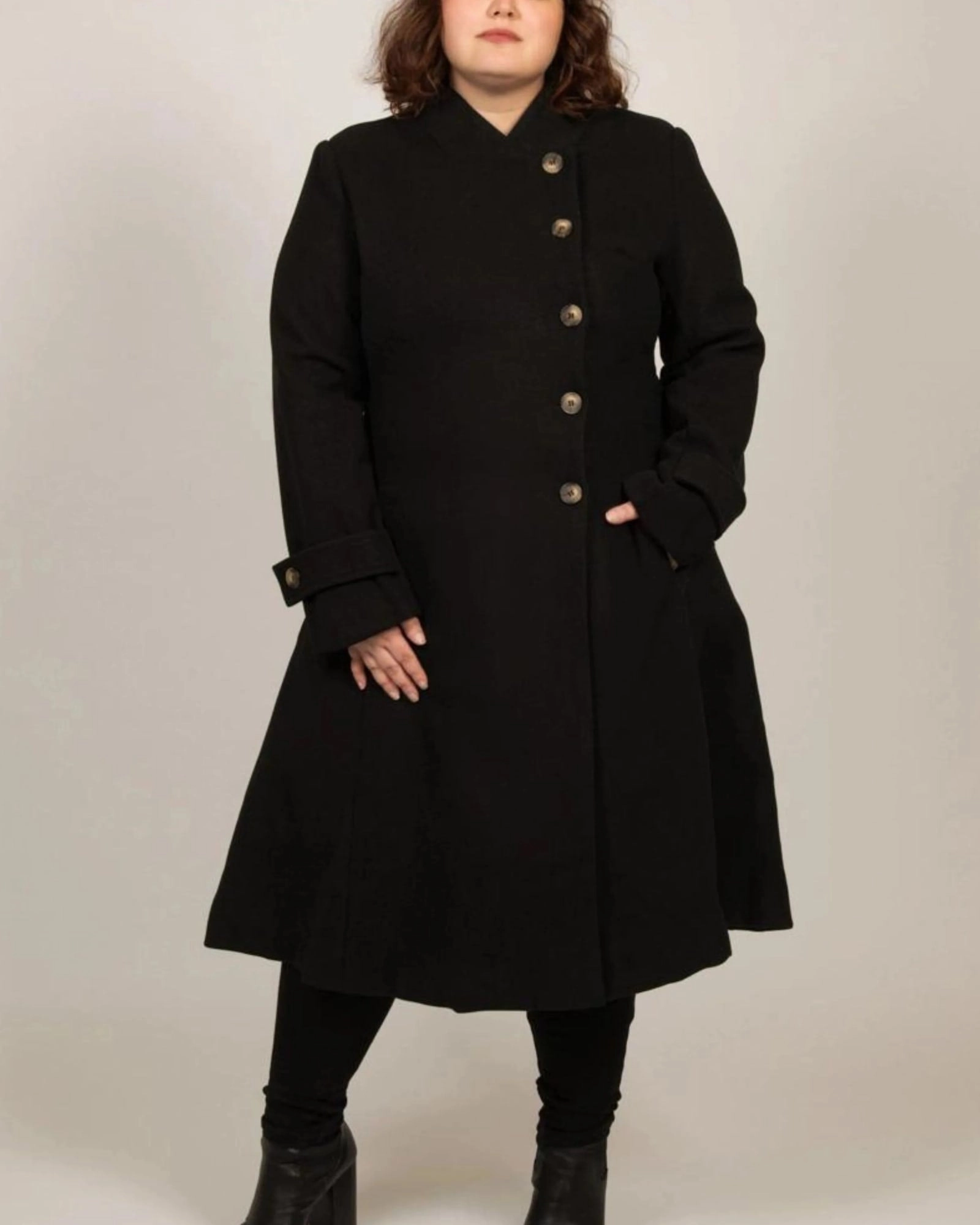 Harper Retro Flared Coat Side Buttons | Black Eyeliner