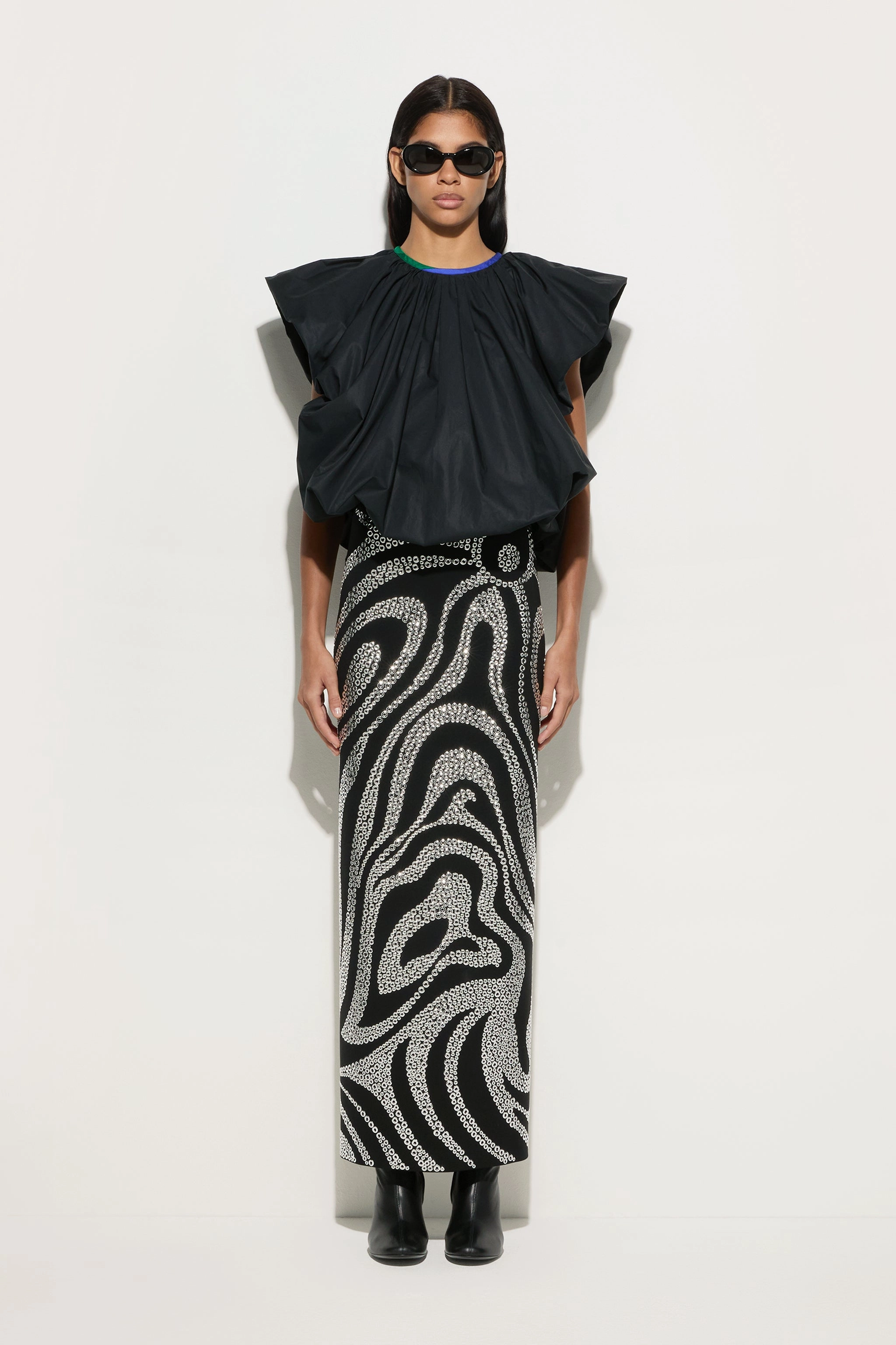 High Waist Embroidered Skirt Heat Dissipating Fabric Metallic Finish