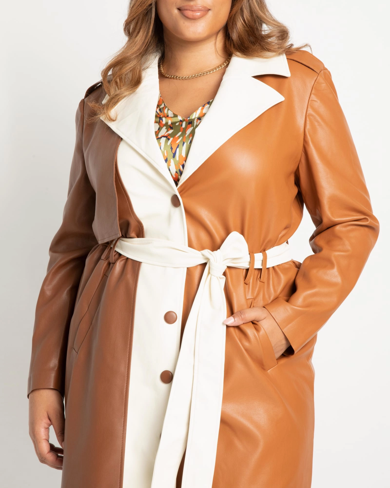 Hazel Faux Leather Trench | Horse   Pristine   Caramel Cafe Abrasion Resistant Finish Compression Storage Sack