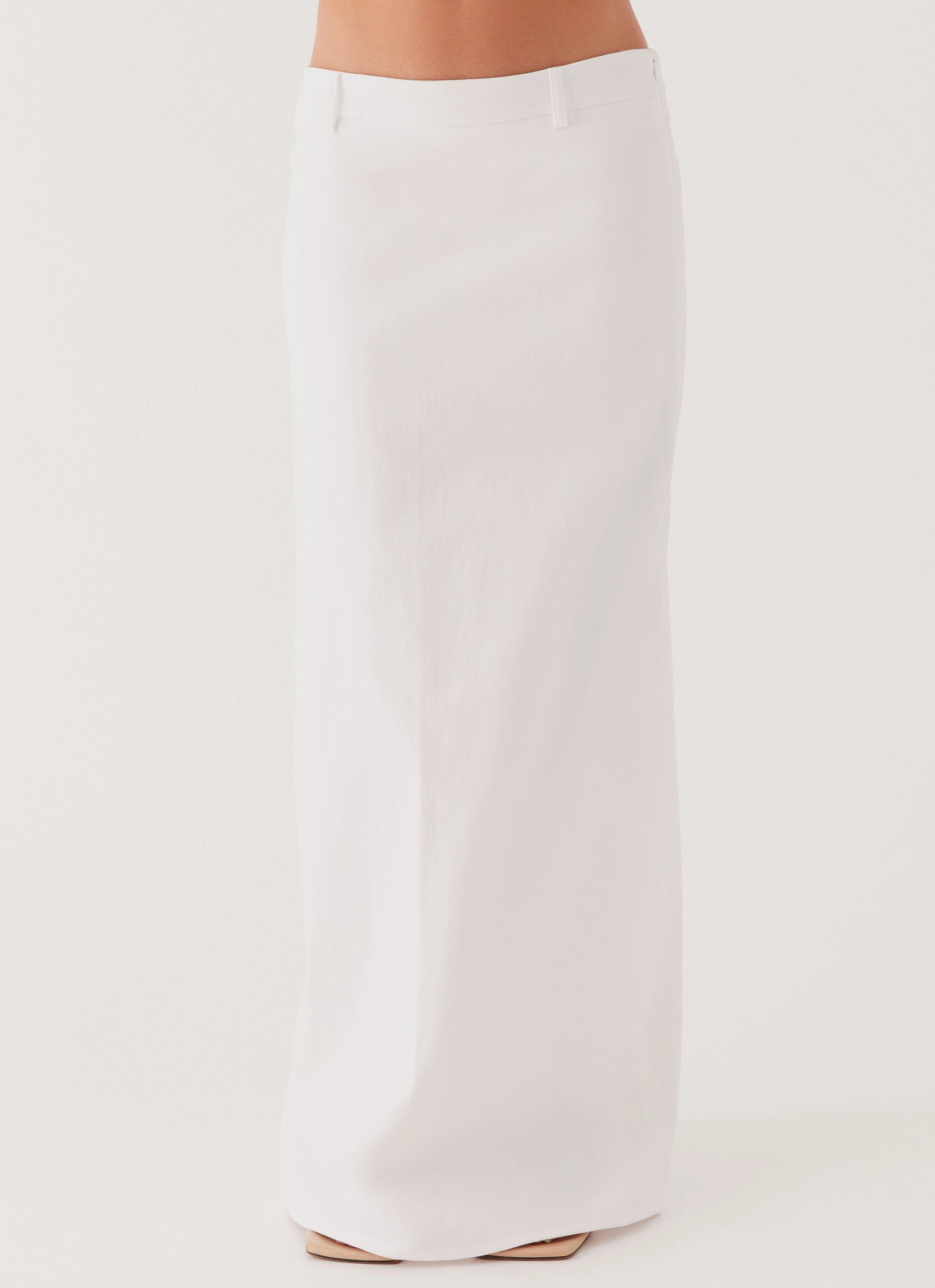 Light Motion Jaslyn Maxi Skirt - White