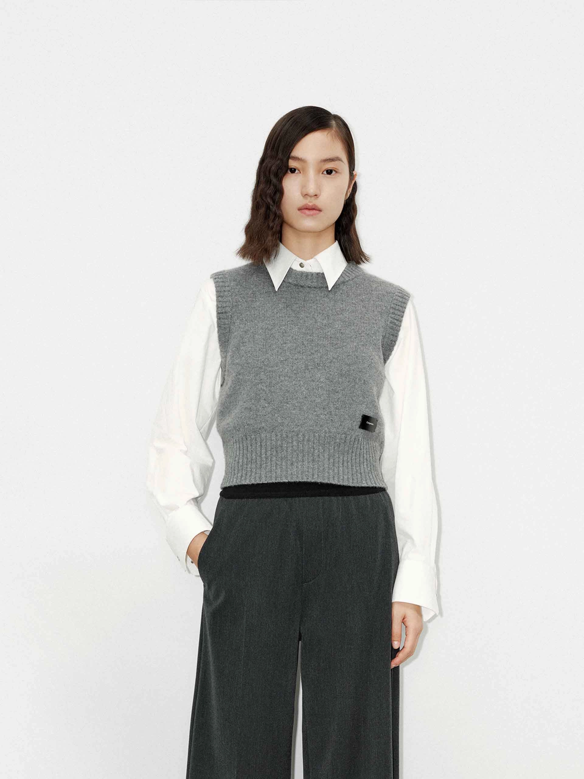 Stylish Knitwear Ribbed Trim Knit Vest