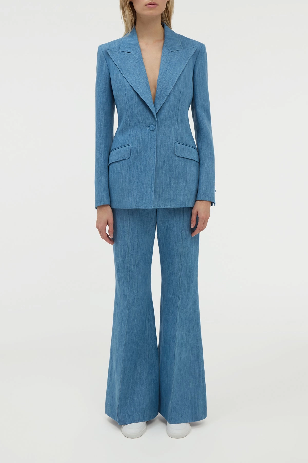 Refined Look Tailored Fashion Leiva Blazer in Medium Blue Recycled Cotton Linen Denim