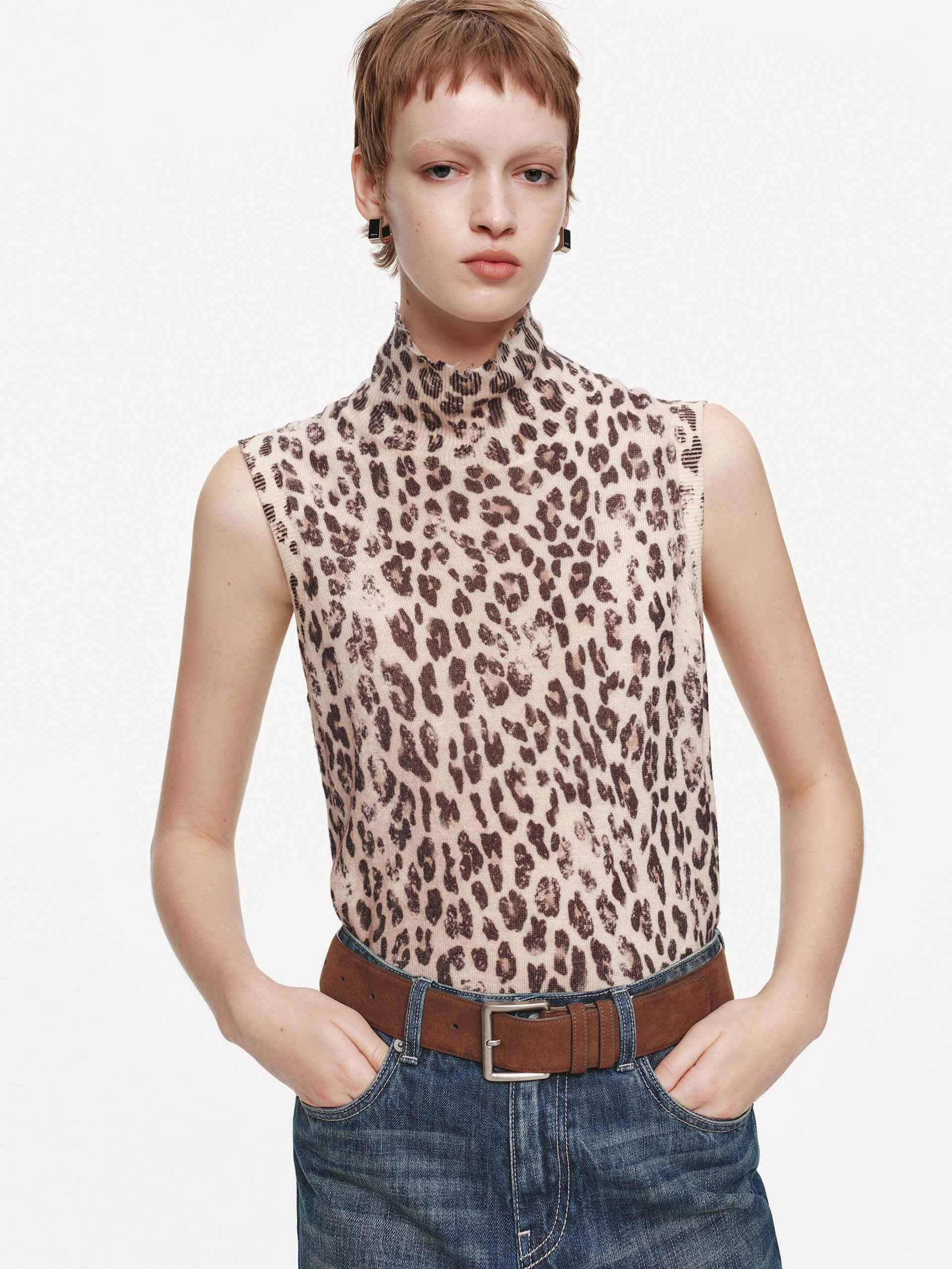 Leopard Print Turtleneck Sweater Warm Wardrobe Modern Knit