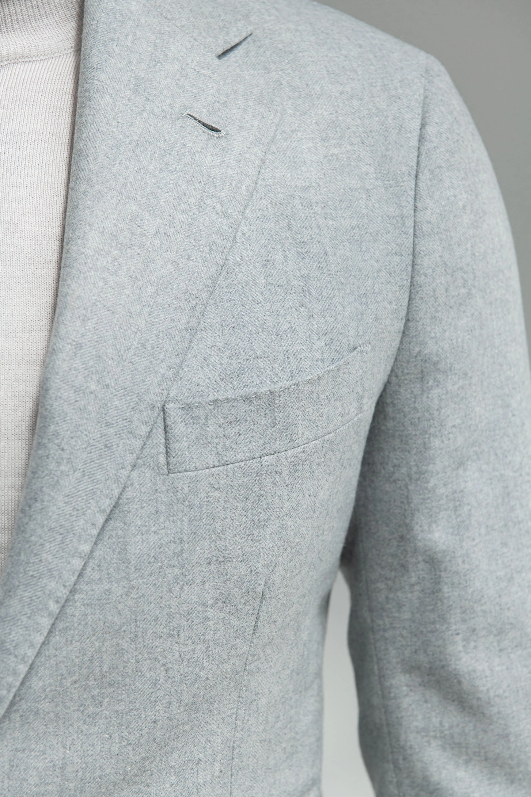 Light blue herringbone wool and cashmere suit ?C Made in Italy Relaxed Professional Wea Luxury Design